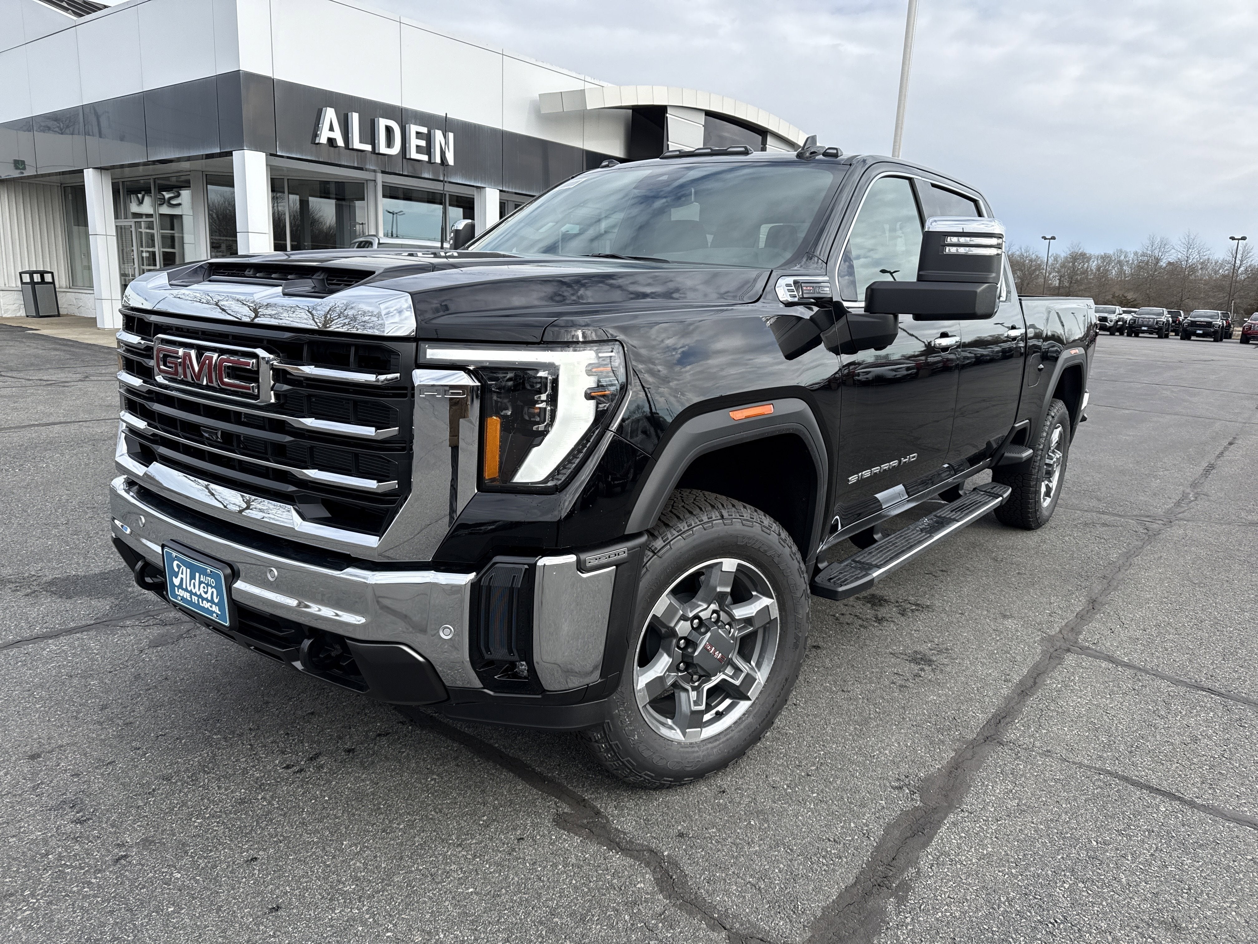 2026 GMC Sierra 2500 HD SLT