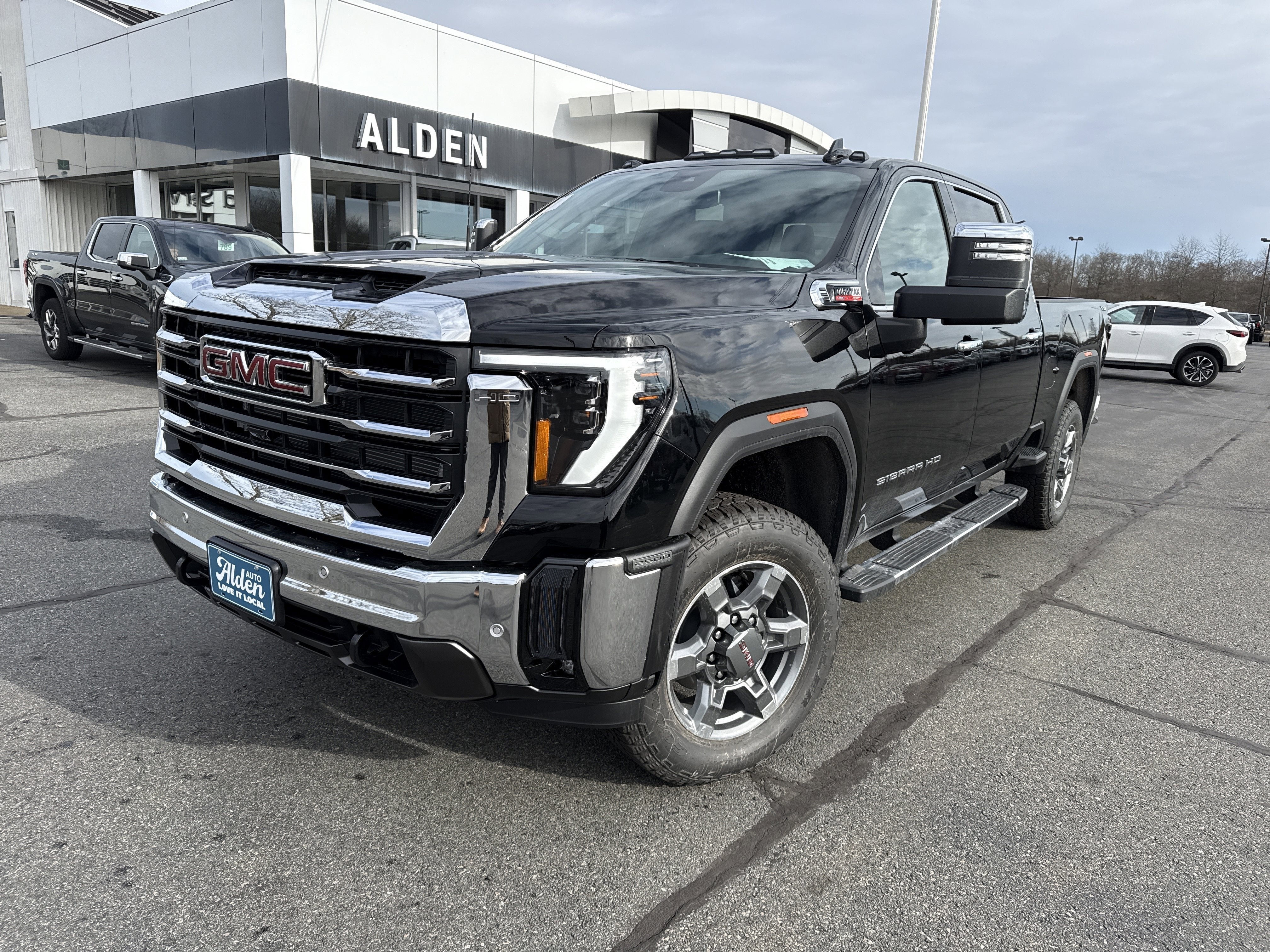 2026 GMC Sierra 2500 HD SLT
