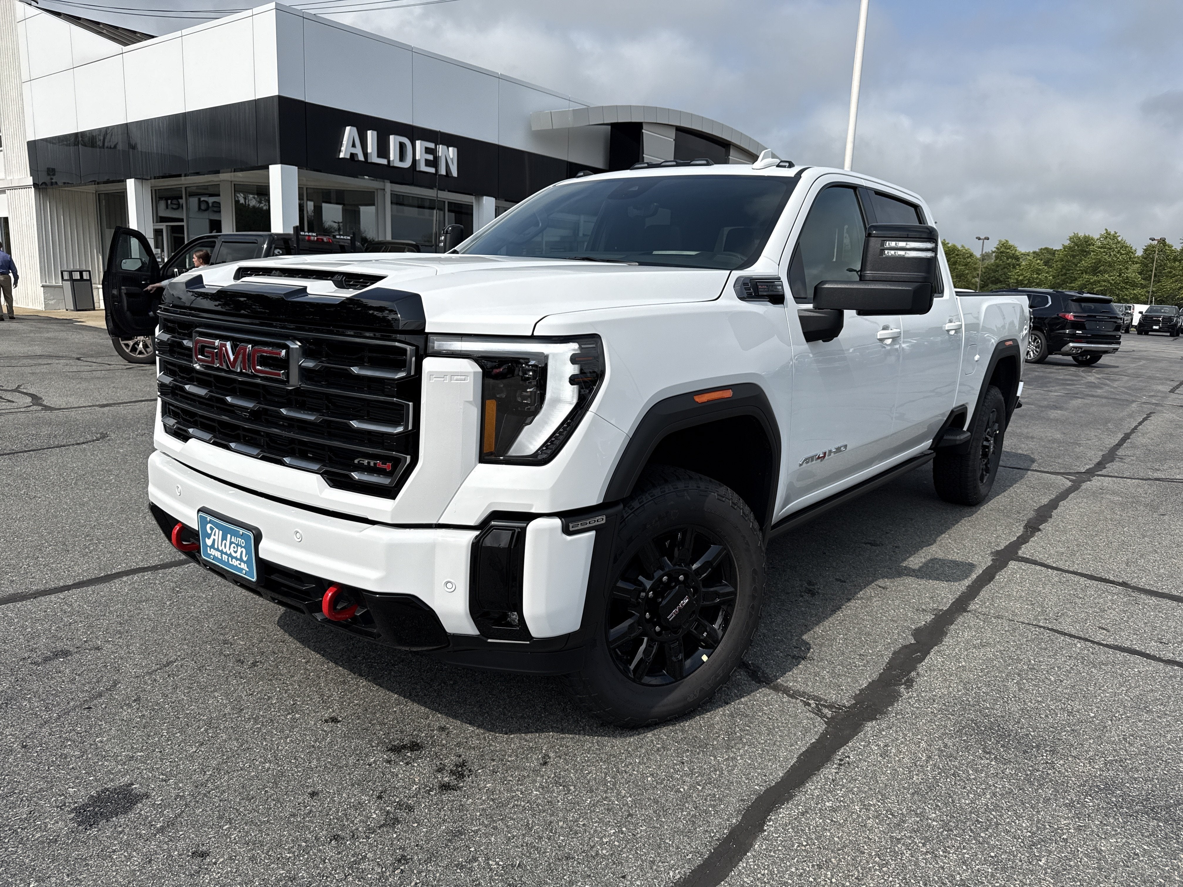 2026 GMC Sierra 2500 HD AT4