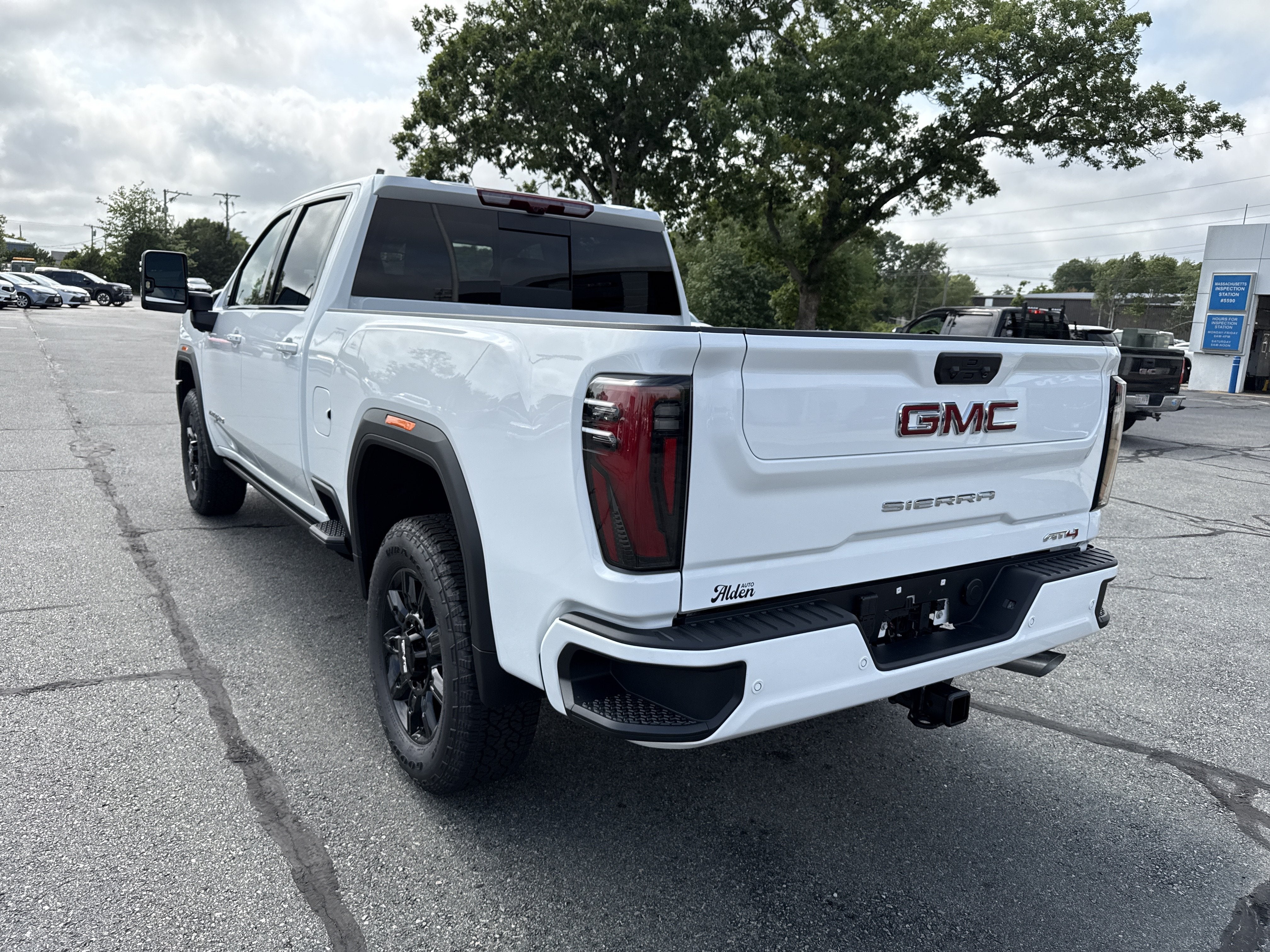 2026 GMC Sierra 2500 HD AT4