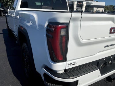 2025 GMC Sierra 2500 HD AT4