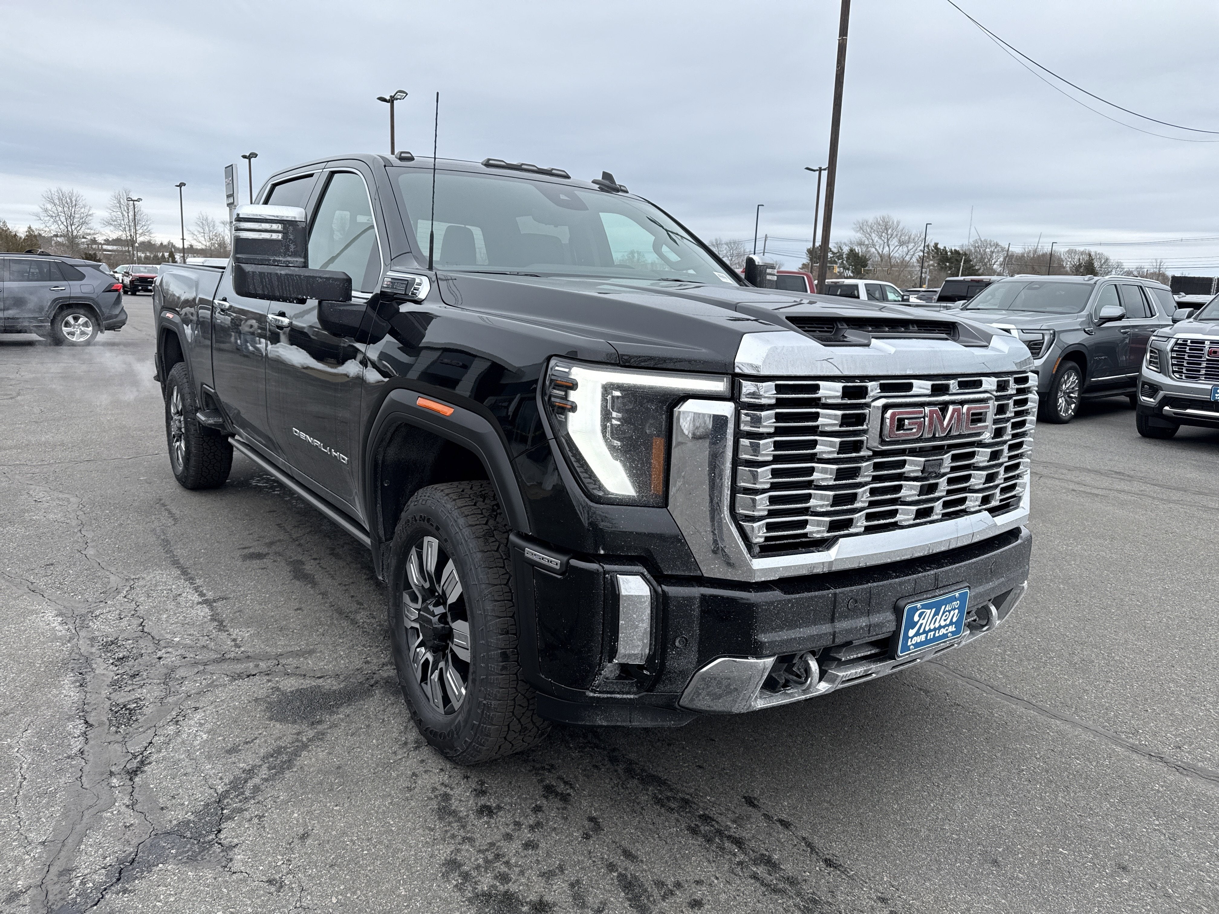 2026 GMC Sierra 2500 HD Denali
