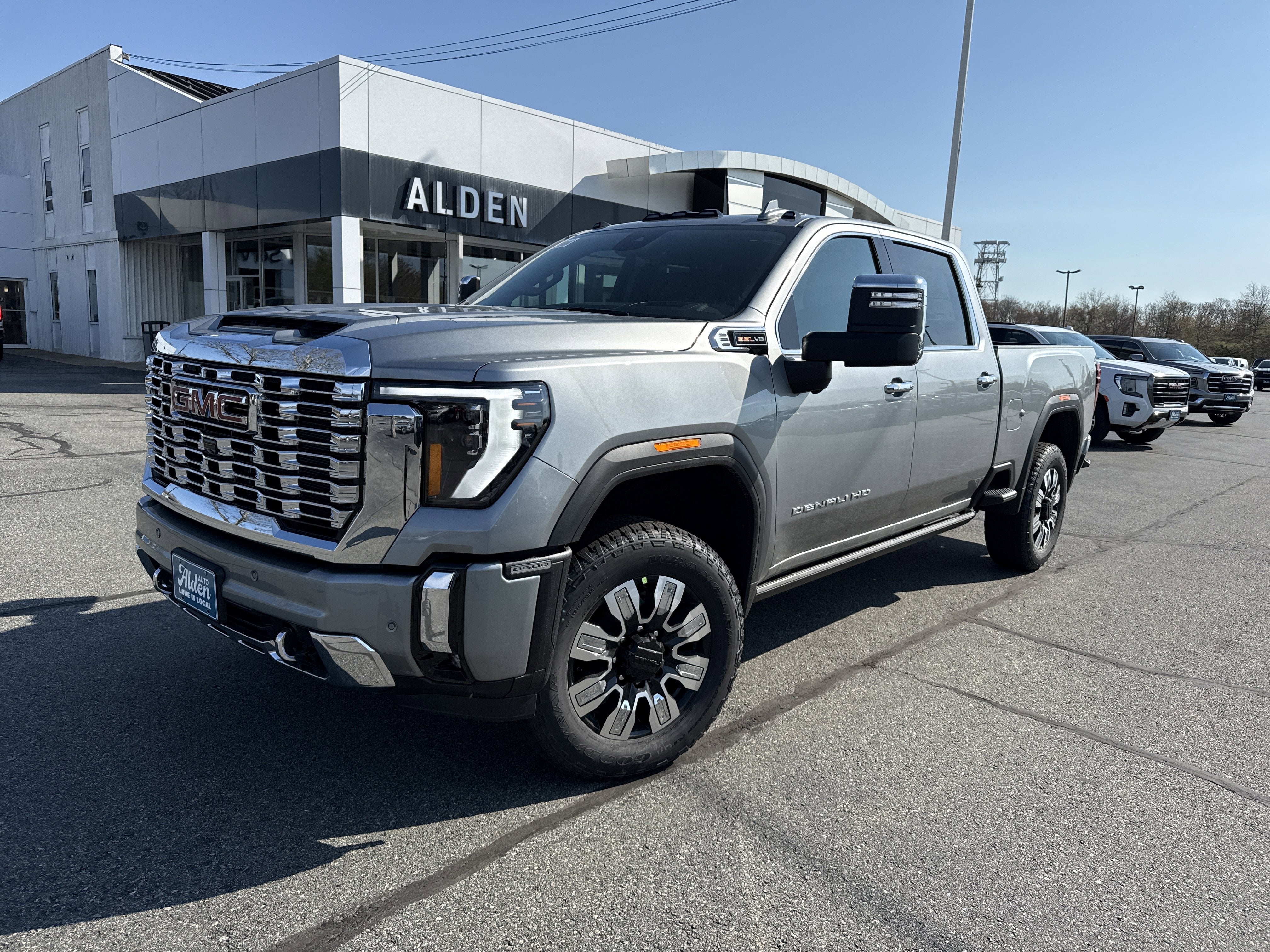 2026 GMC Sierra 2500 HD Denali