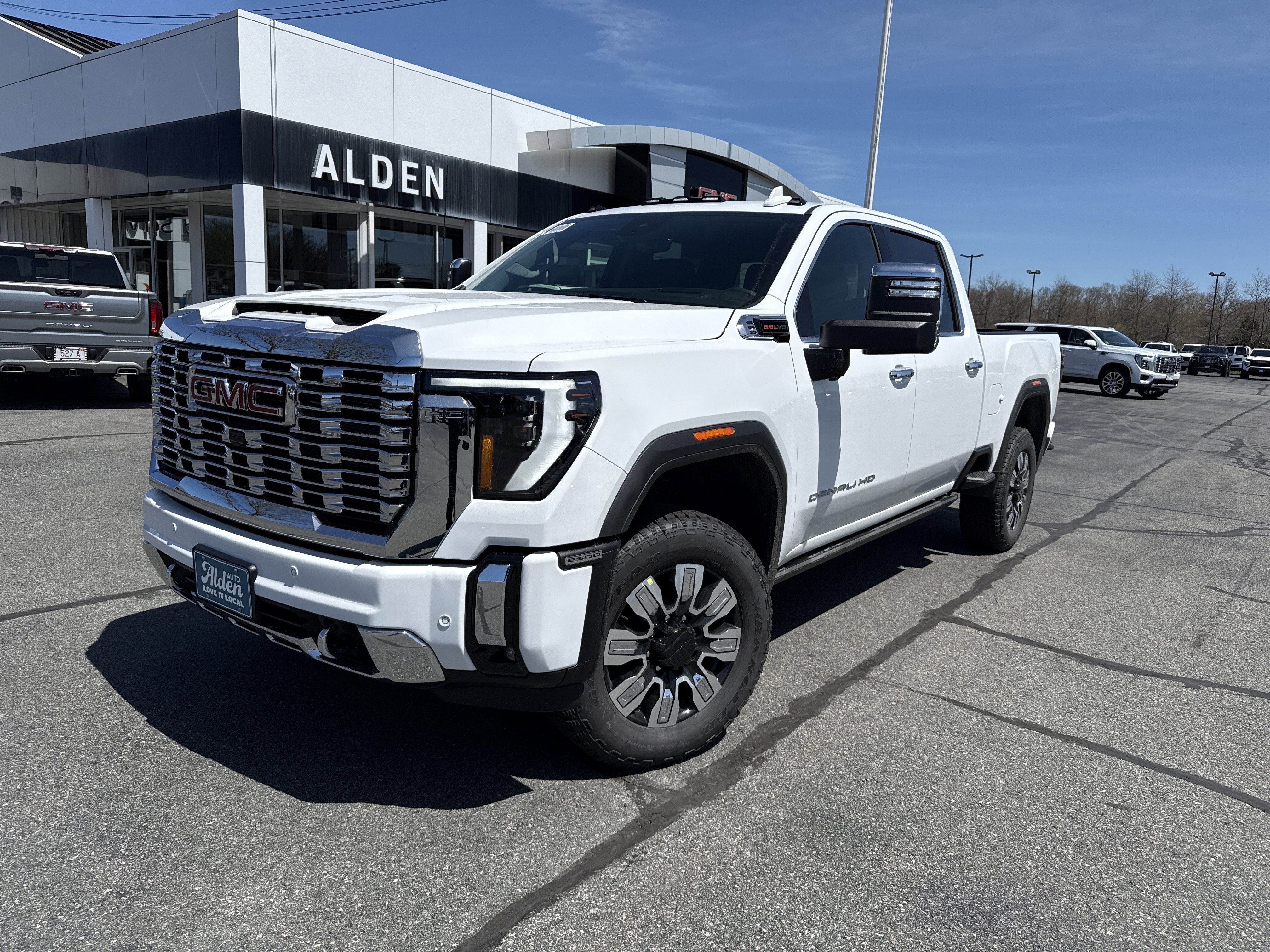 2026 GMC Sierra 2500 HD Denali