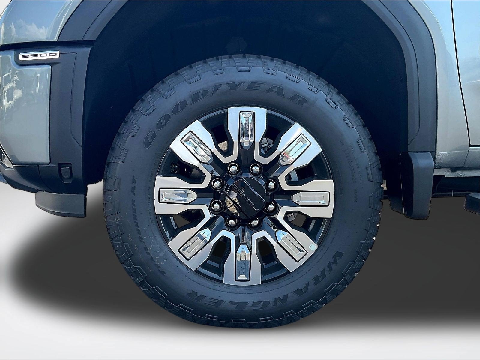 2026 GMC Sierra 2500HD Denali - Photo 27