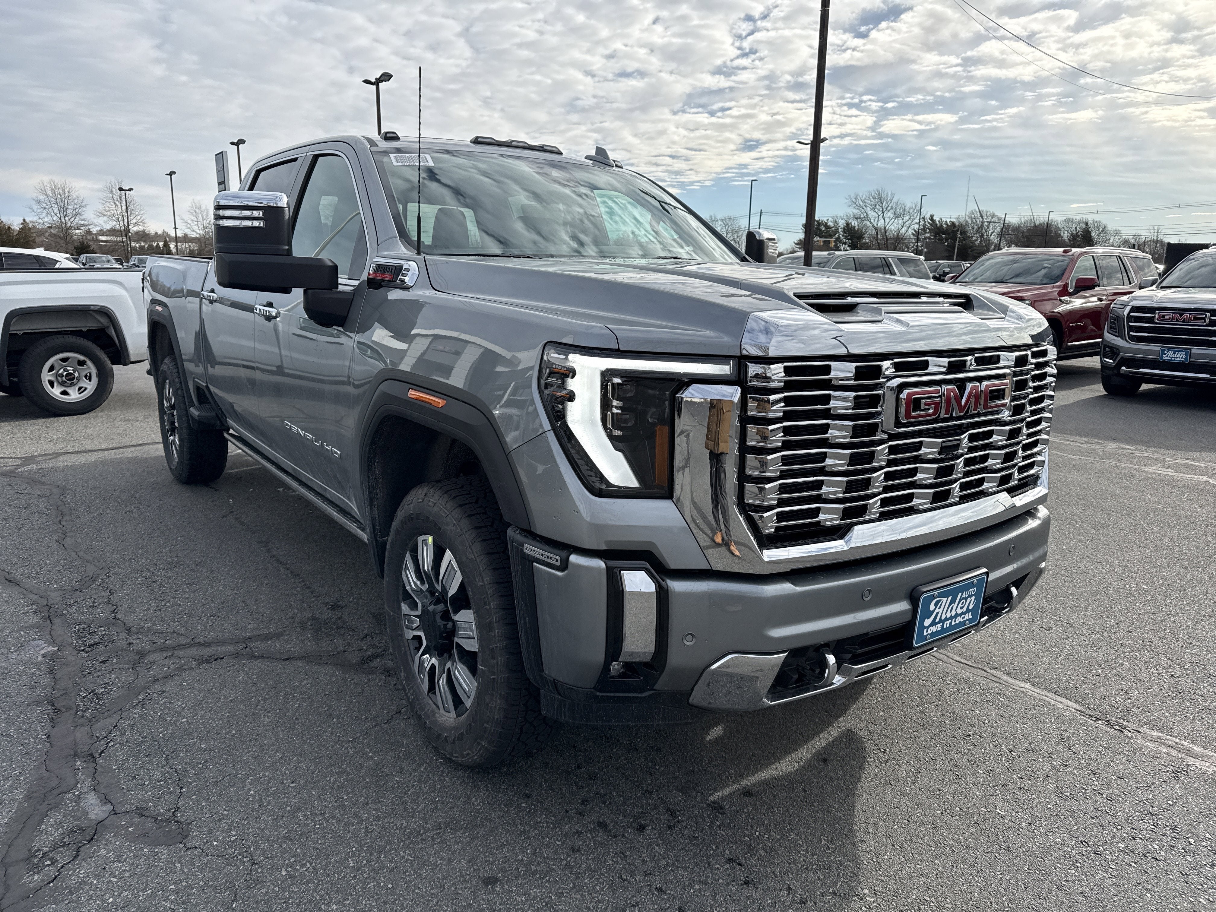 2026 GMC Sierra 2500 HD Denali