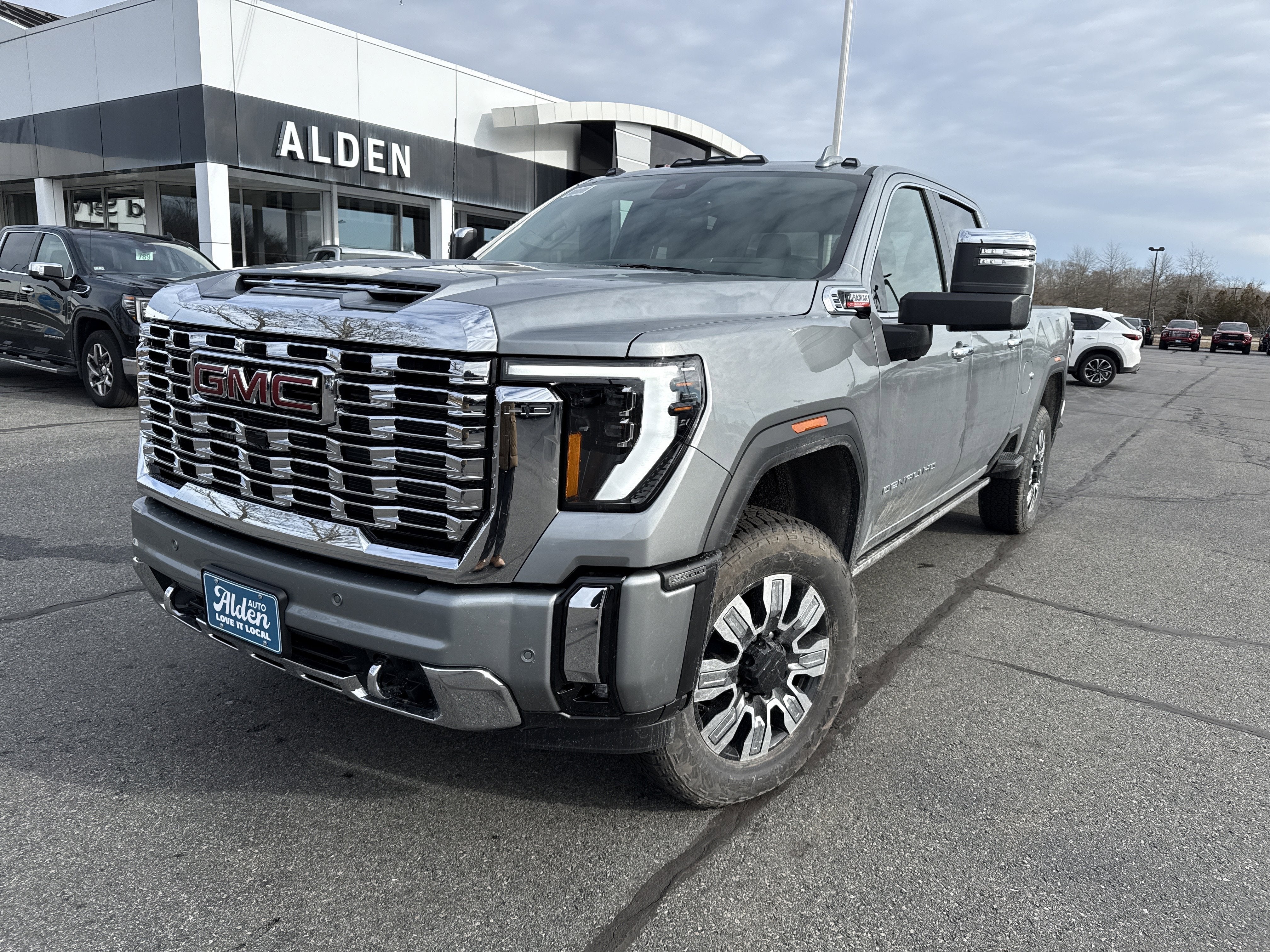 2026 GMC Sierra 2500 HD Denali