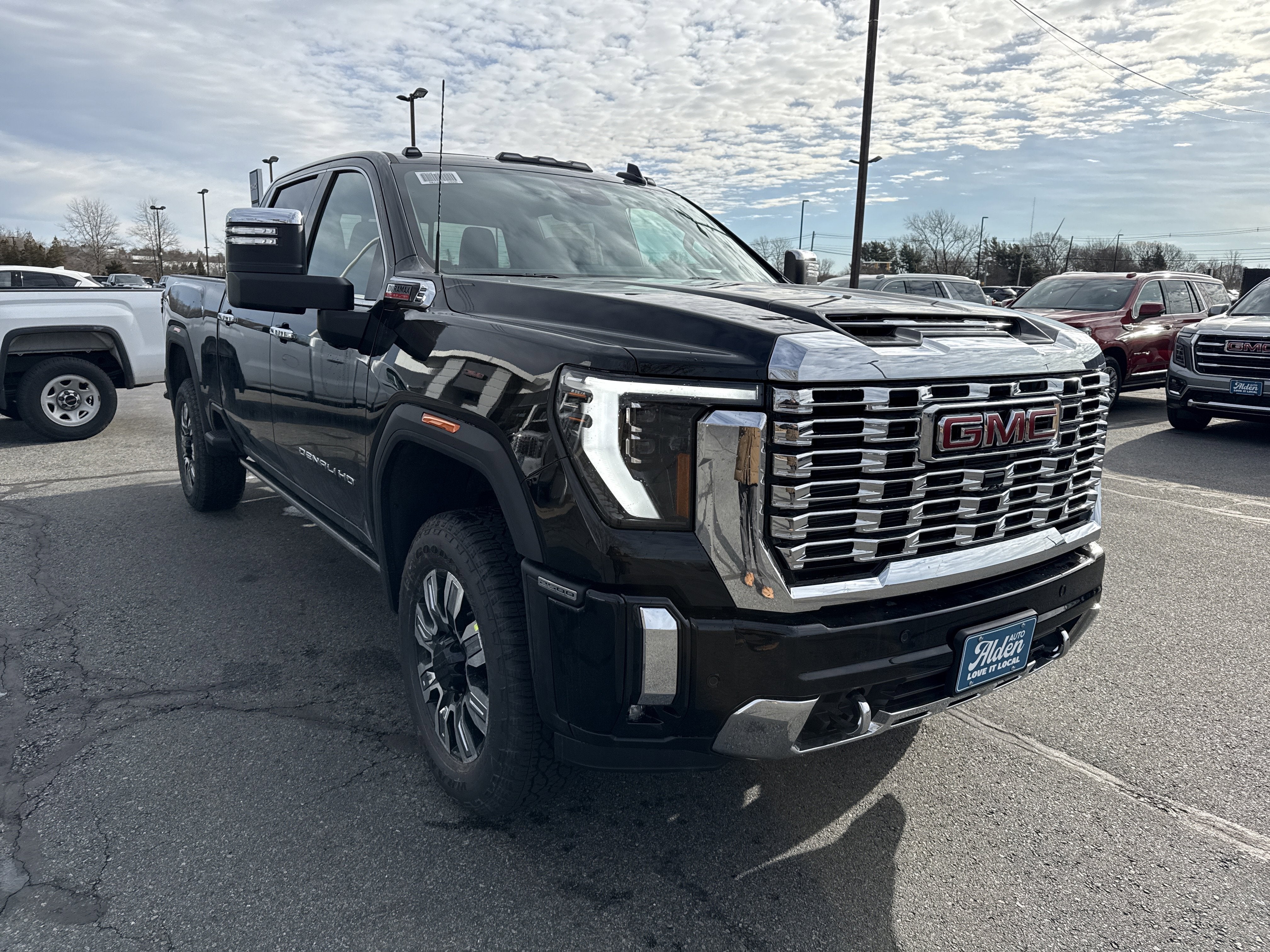2026 GMC Sierra 2500 HD Denali