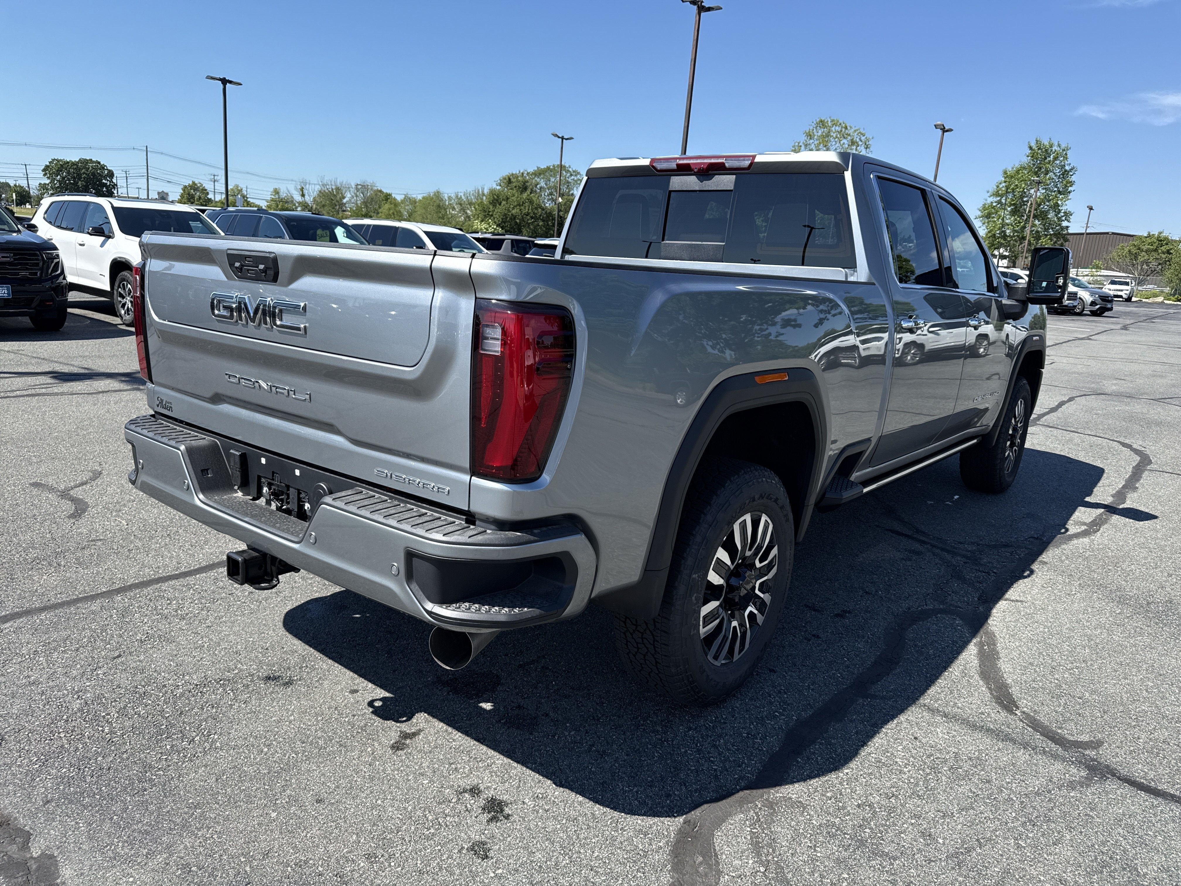2026 GMC Sierra 2500 HD Denali Ultimate