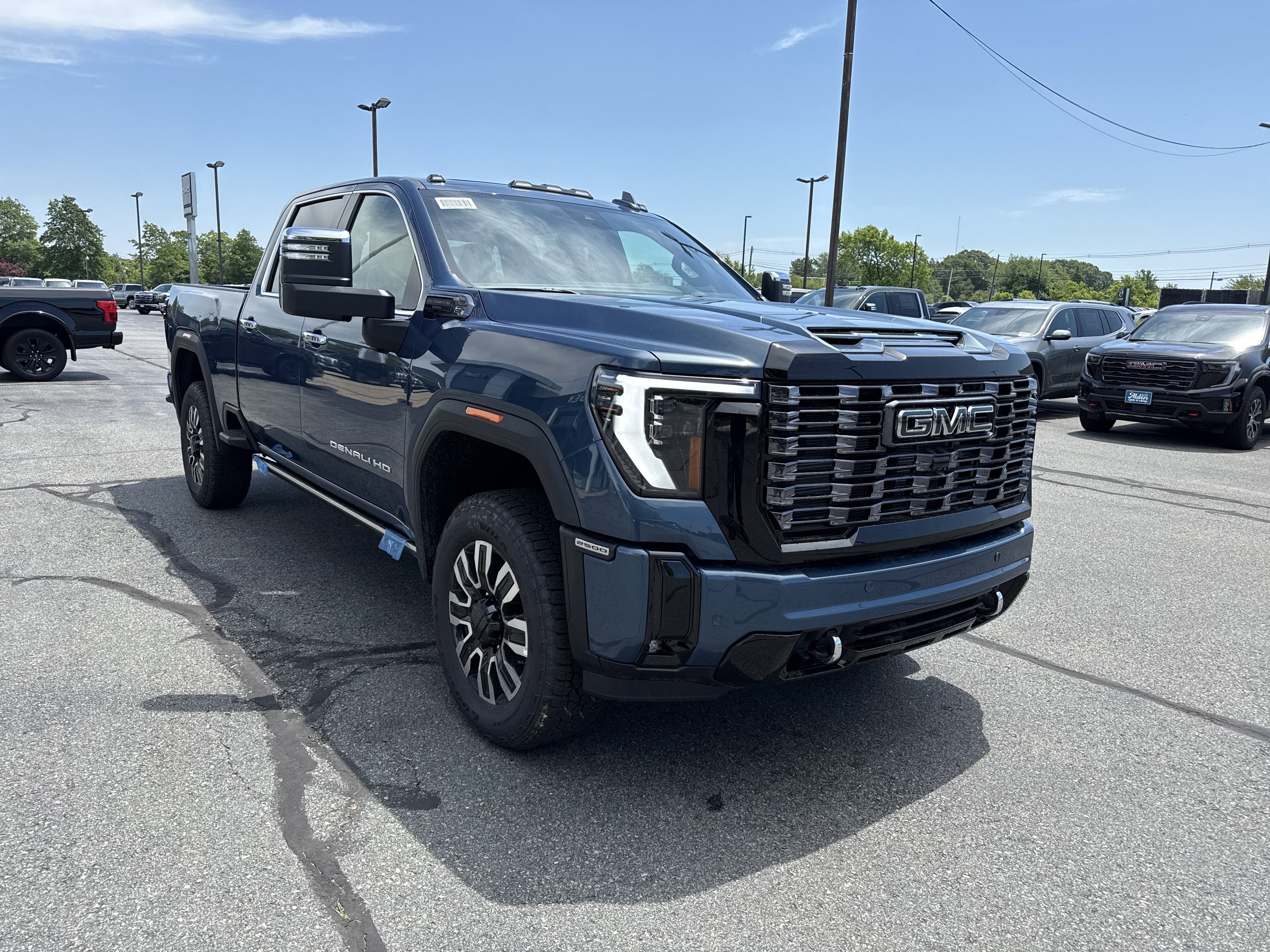 2026 GMC Sierra 2500 HD Denali Ultimate