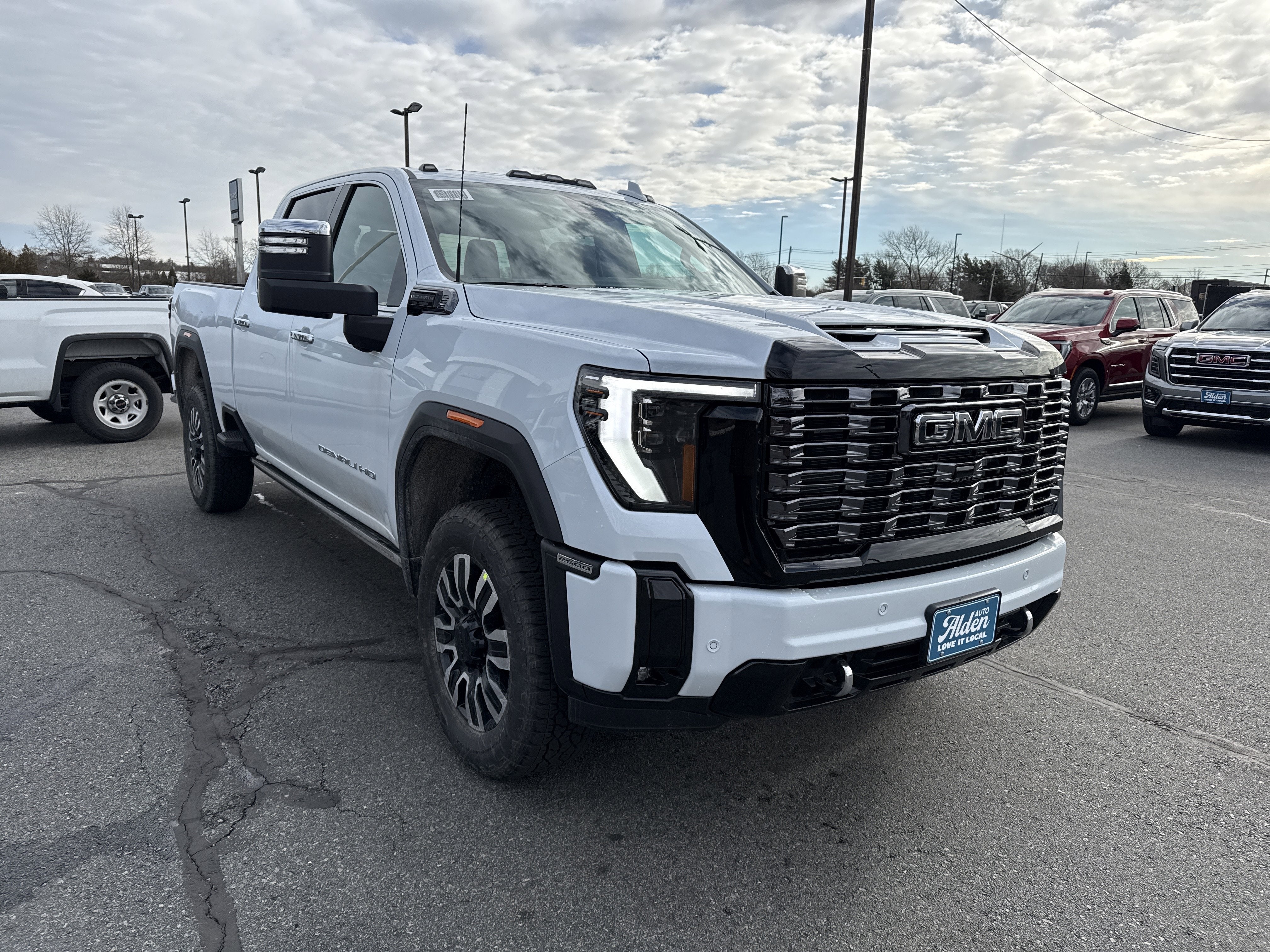 2026 GMC Sierra 2500 HD Denali Ultimate