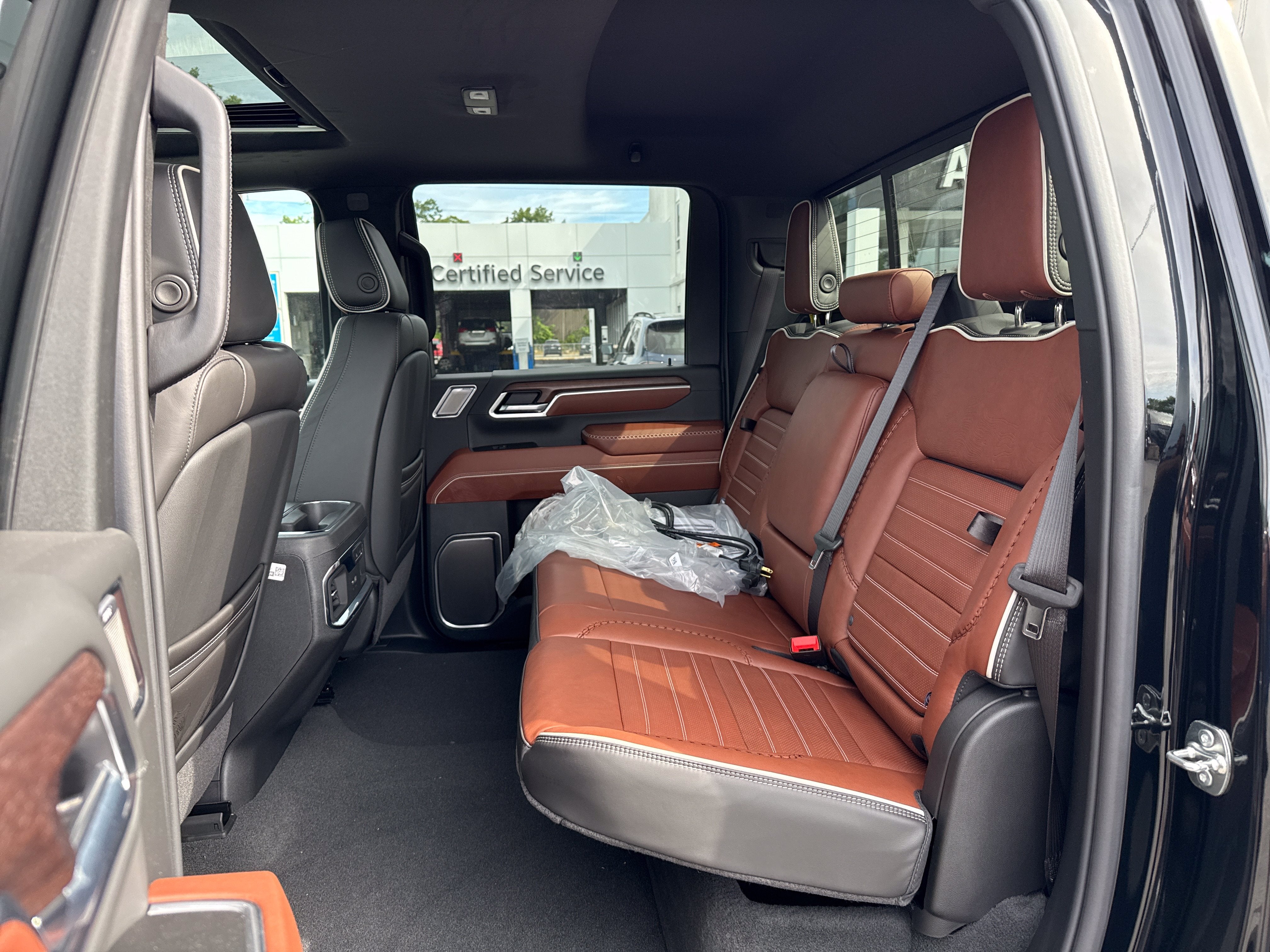 2026 GMC Sierra 3500 HD Denali Ultimate DRW
