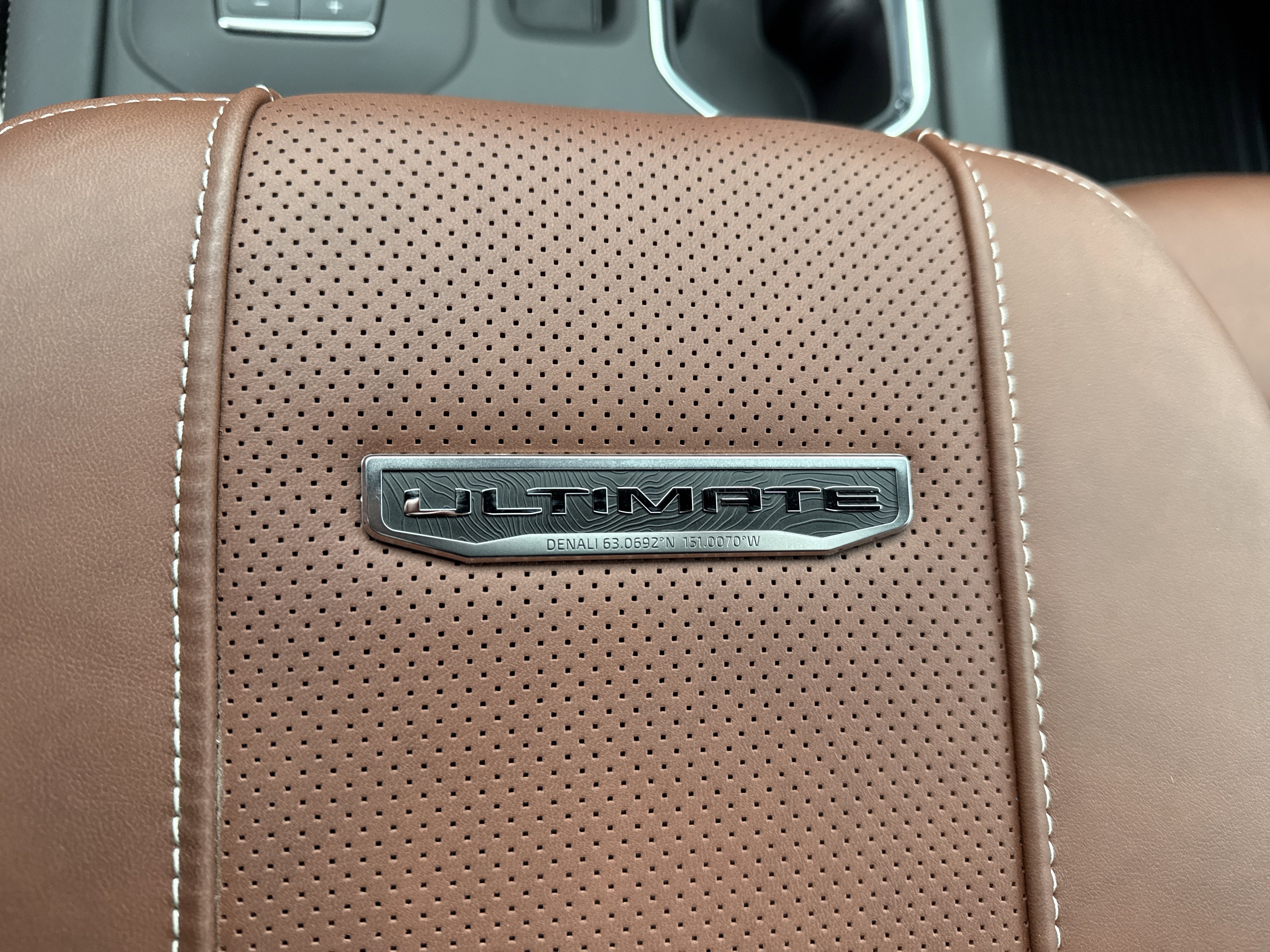 2026 GMC Sierra 3500 HD Denali Ultimate DRW