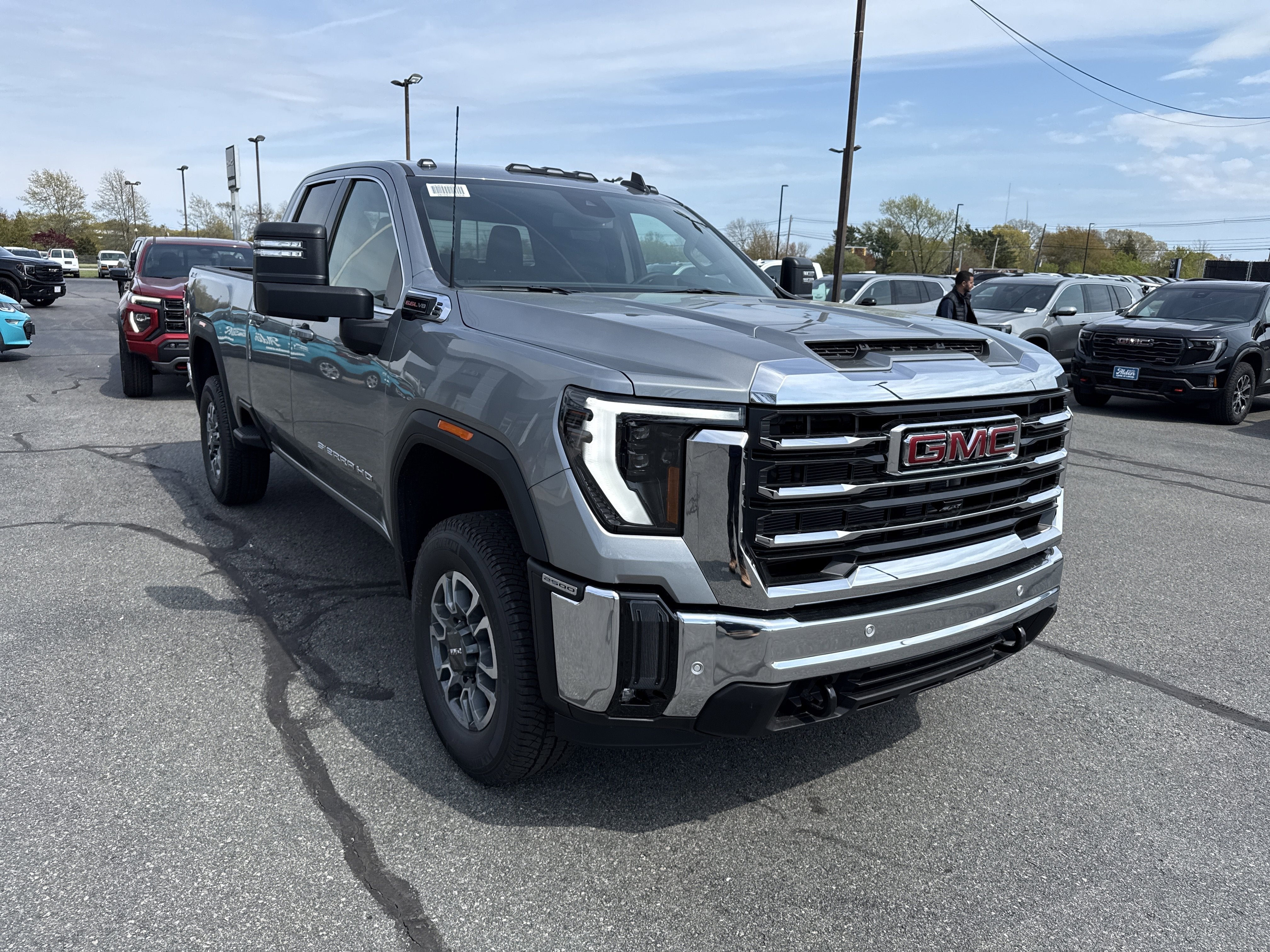 2026 GMC Sierra 2500 HD SLE