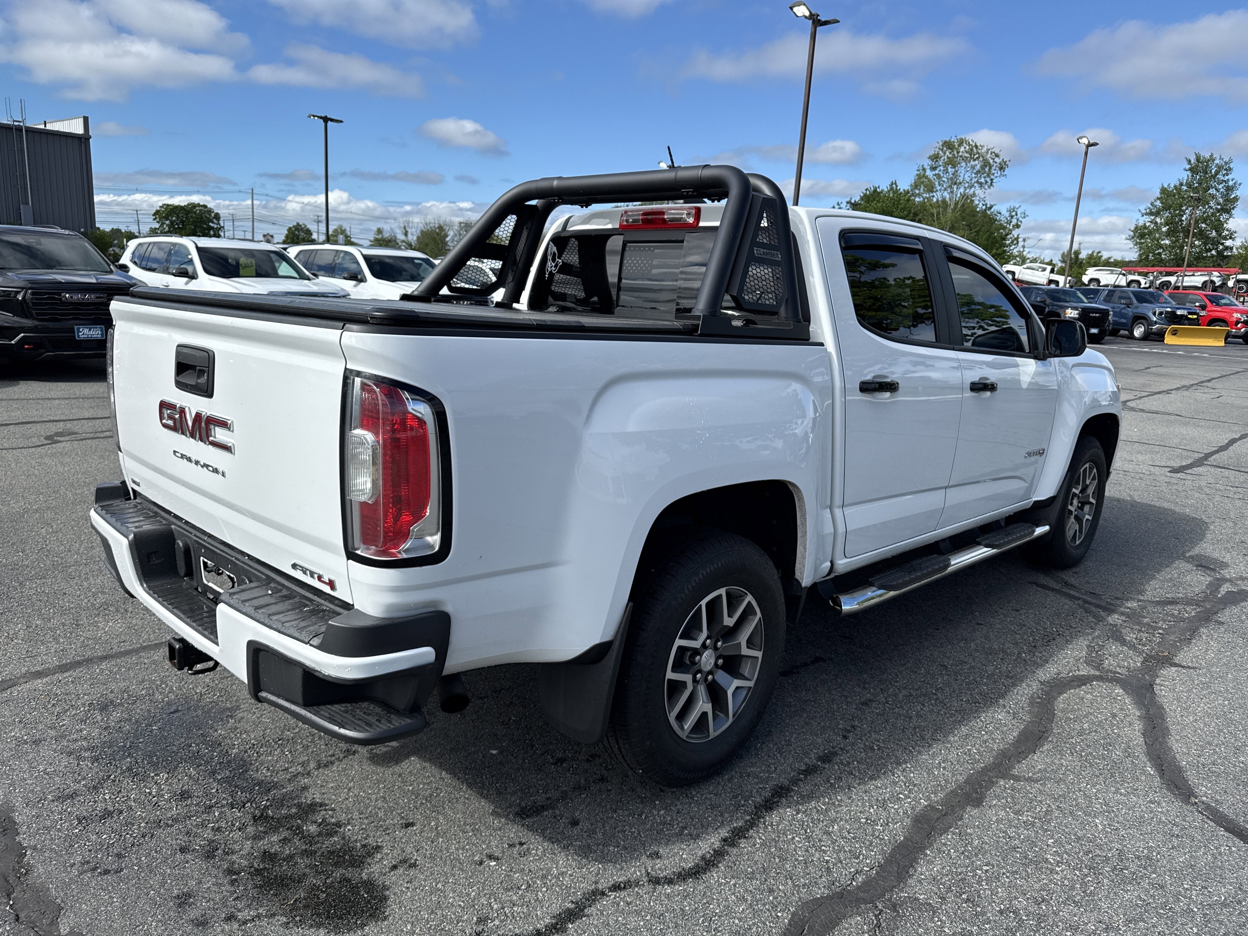 2021 GMC Canyon 4WD AT4 w/Cloth
