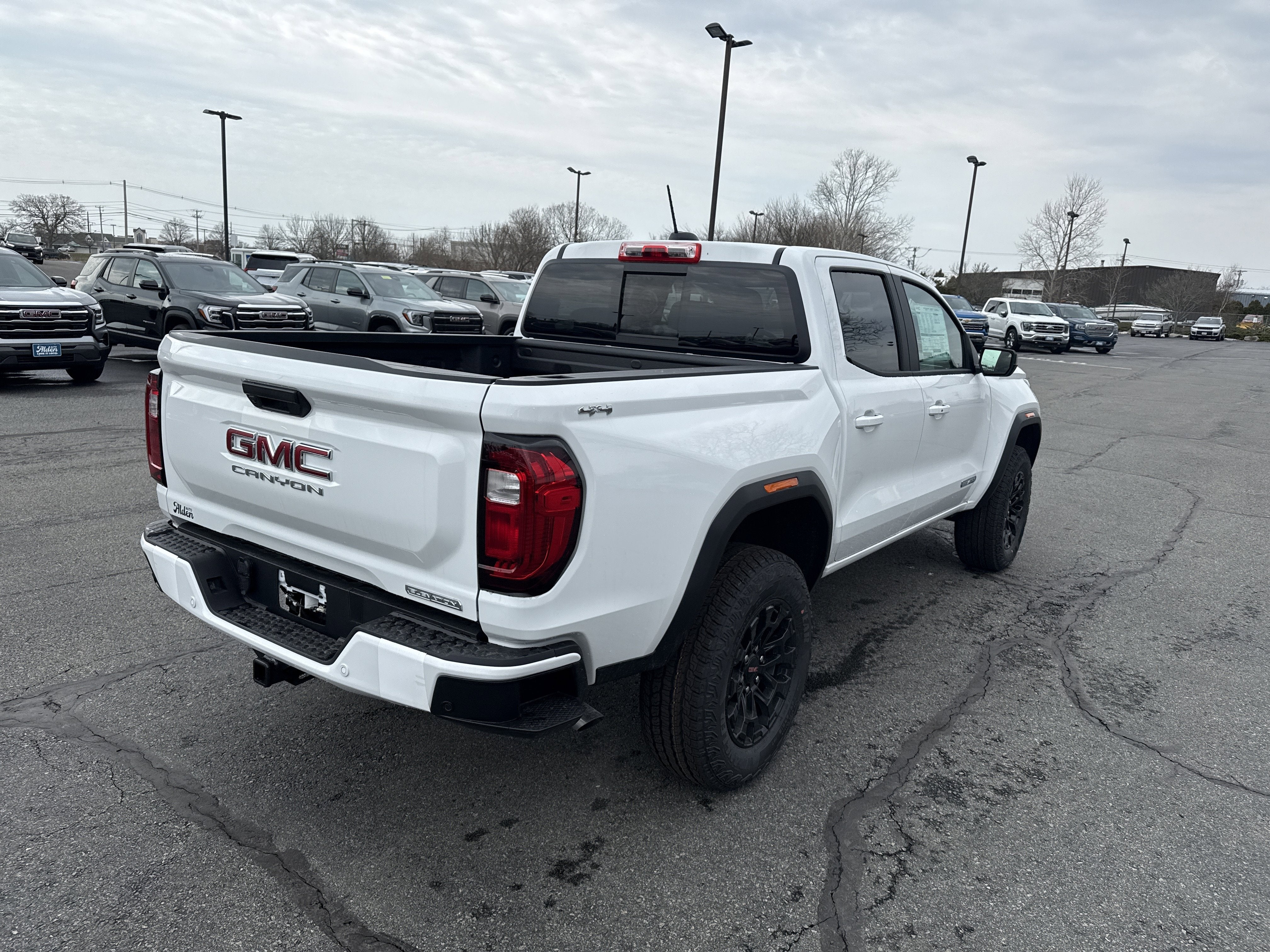 2026 GMC Canyon Elevation