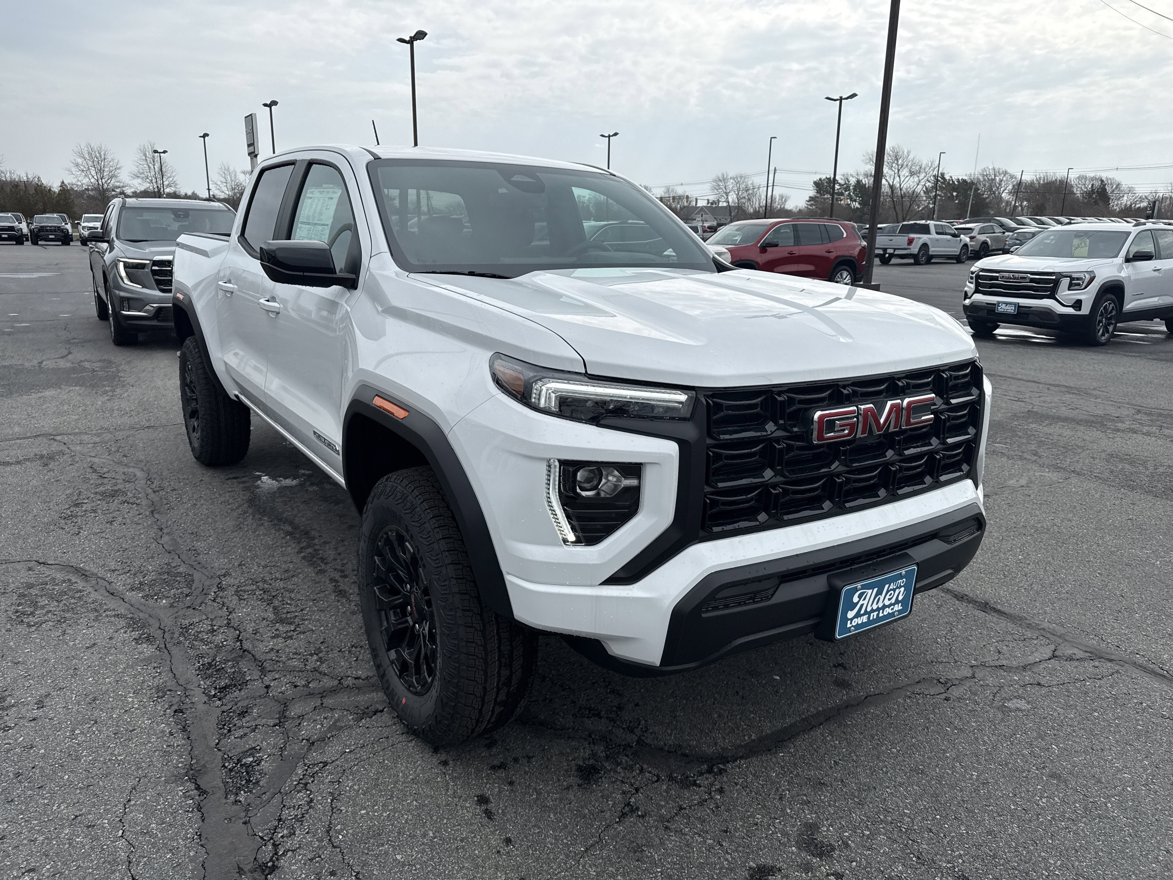 2026 GMC Canyon Elevation
