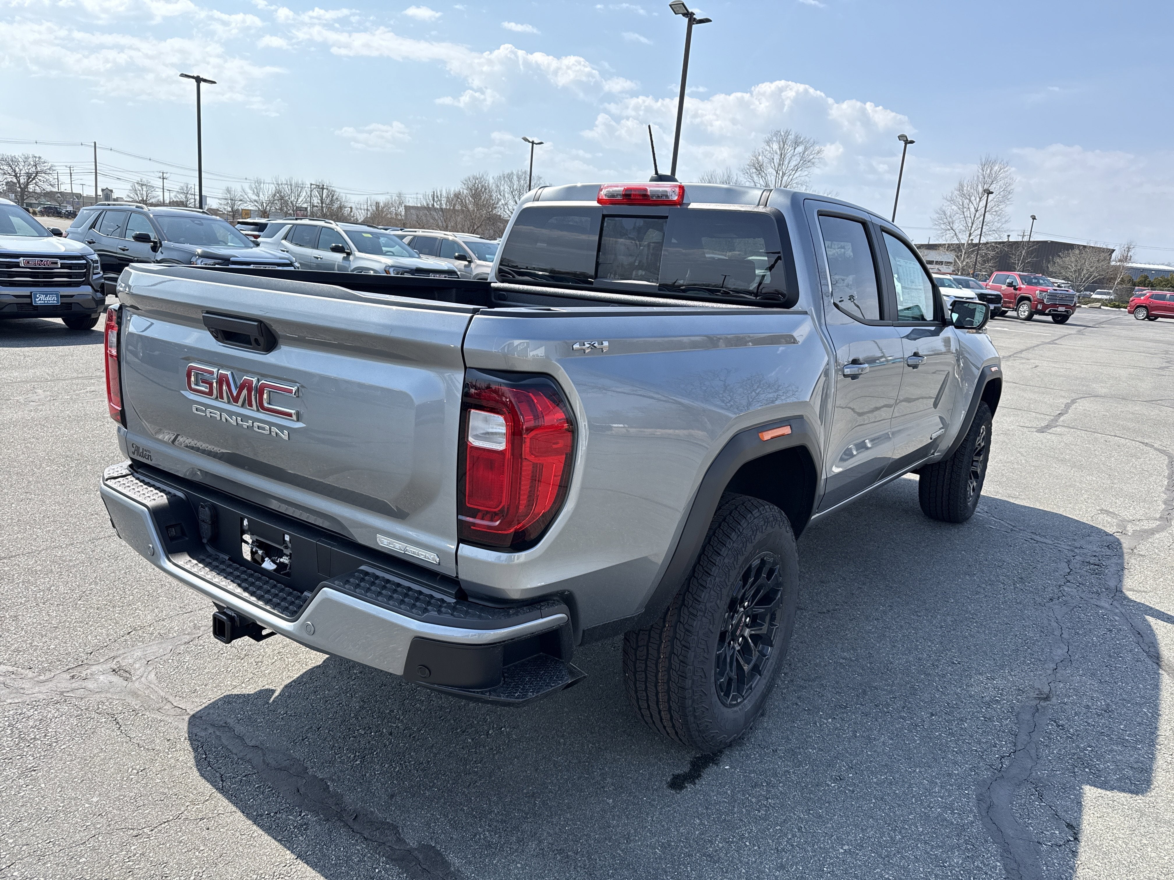 2026 GMC Canyon Elevation