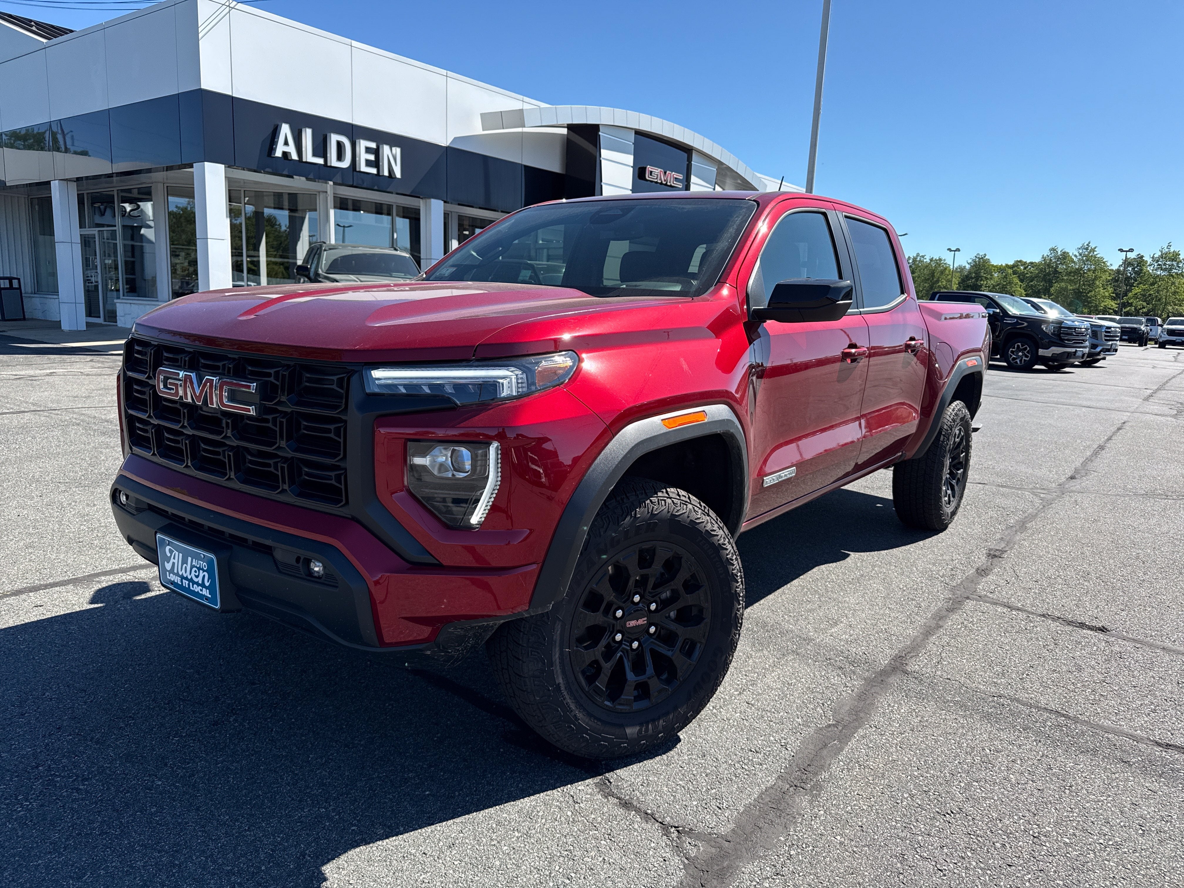 2026 GMC Canyon Elevation