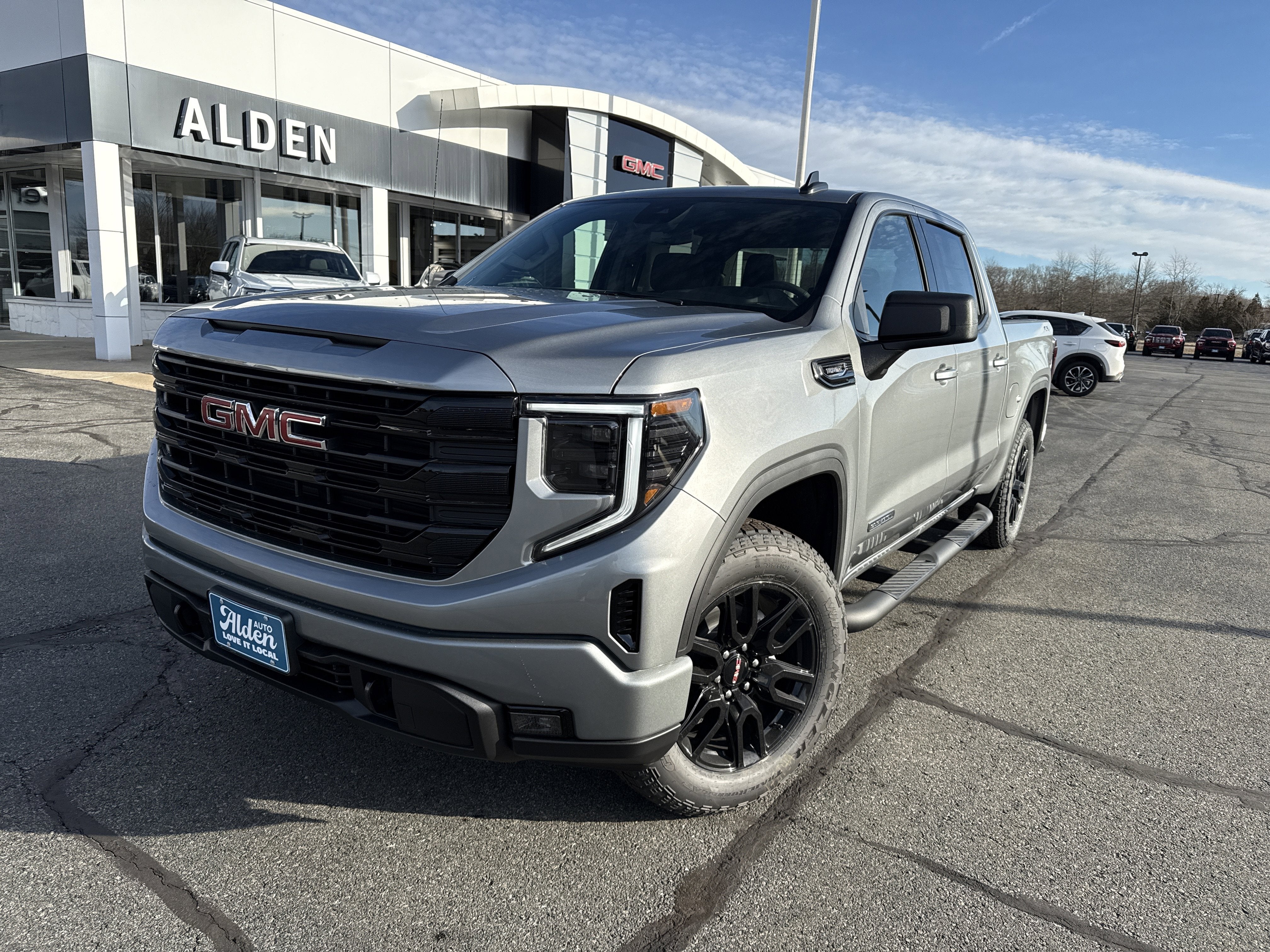 2026 GMC Sierra 1500 Elevation