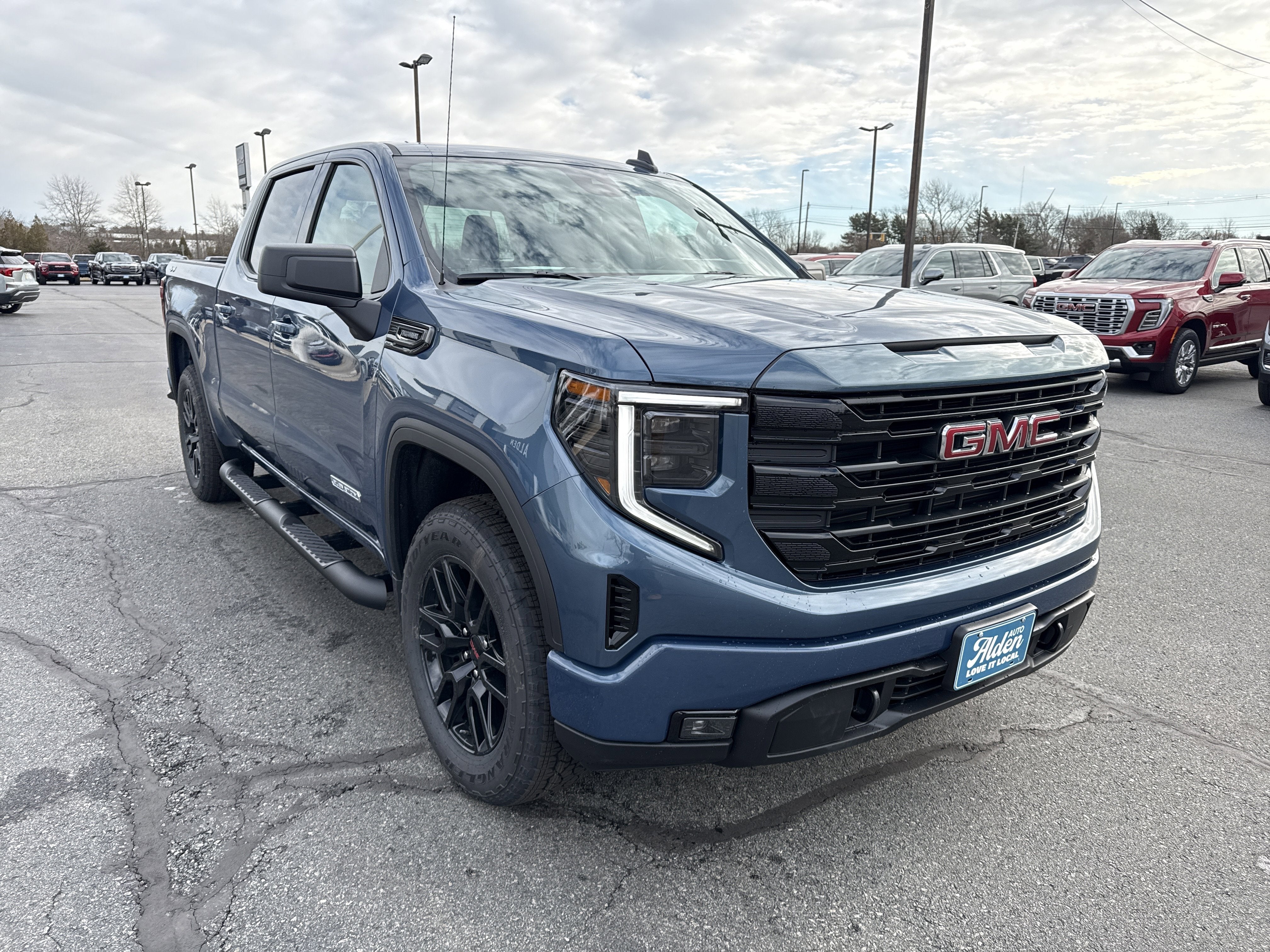2026 GMC Sierra 1500 Elevation