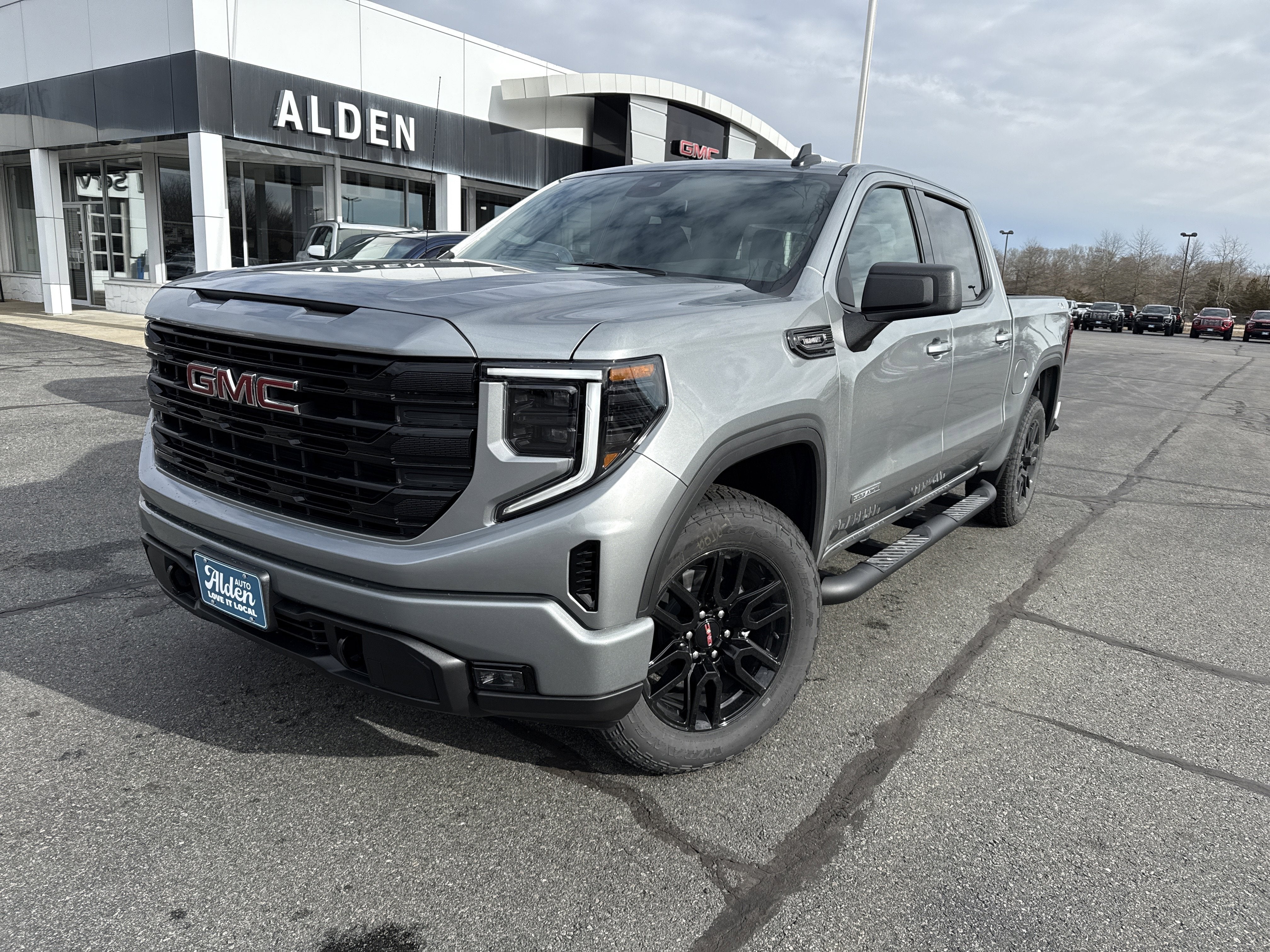 2026 GMC Sierra 1500 Elevation