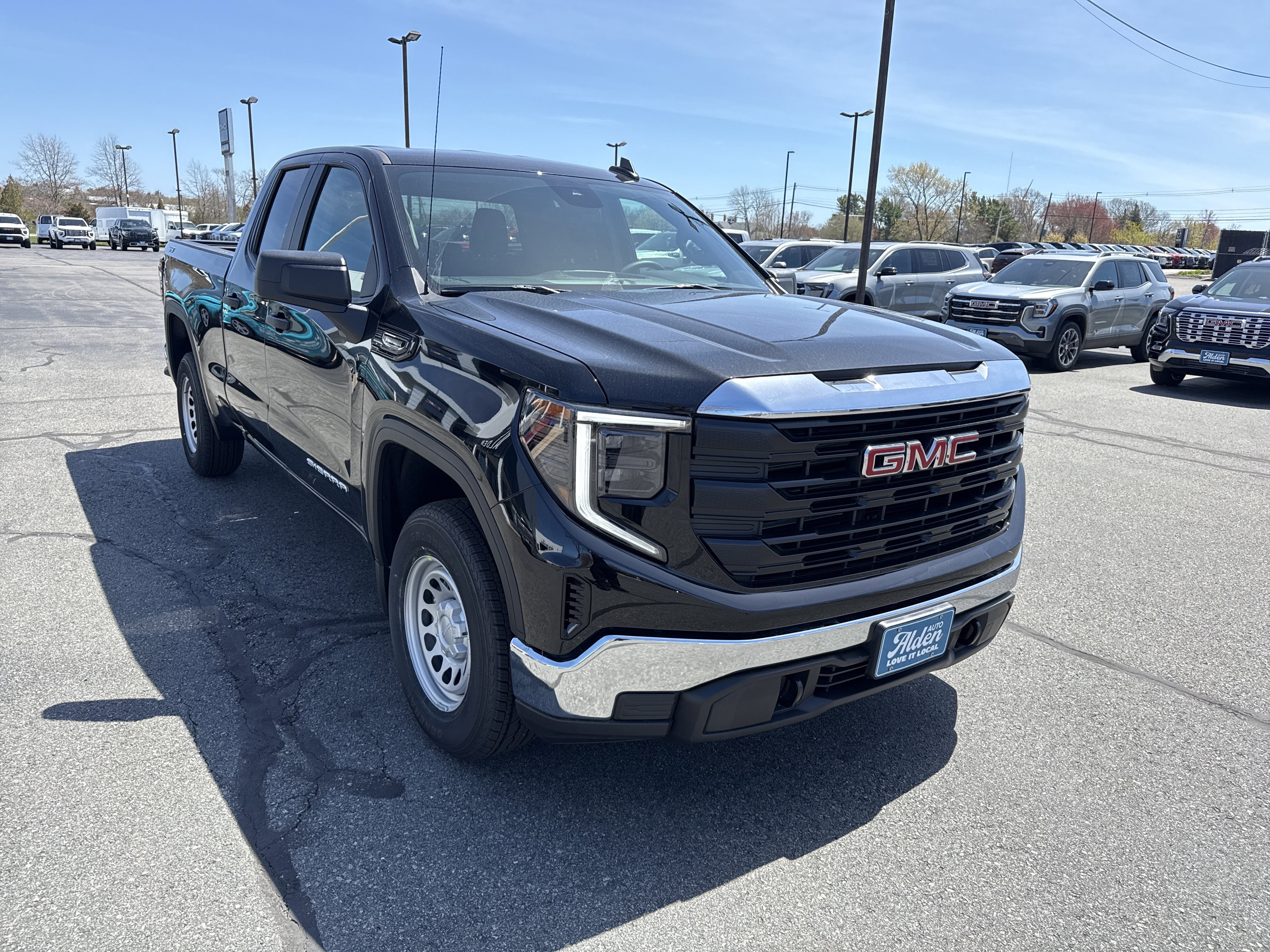 2026 GMC Sierra 1500 Pro