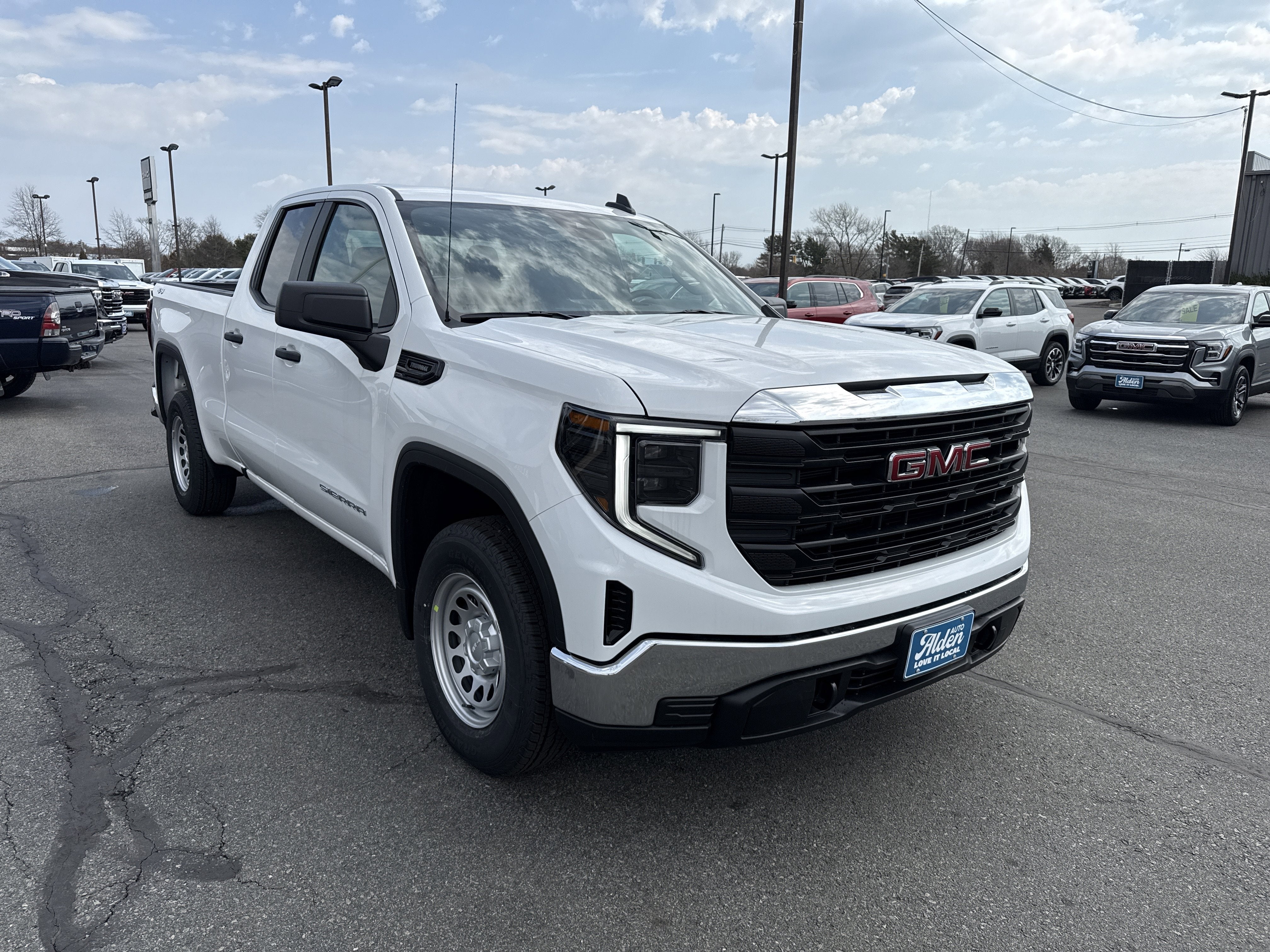 2026 GMC Sierra 1500 Pro