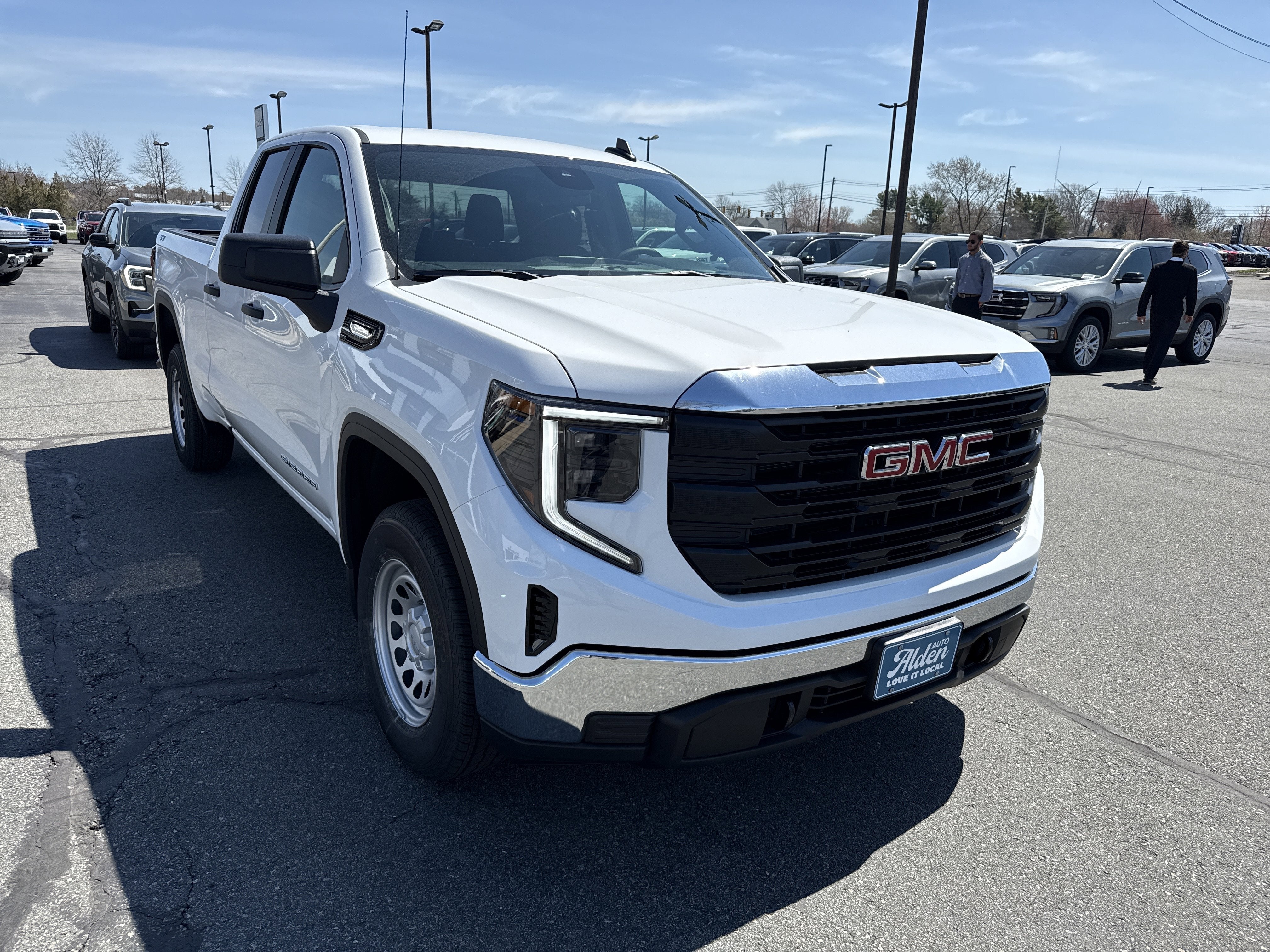 2026 GMC Sierra 1500 Pro