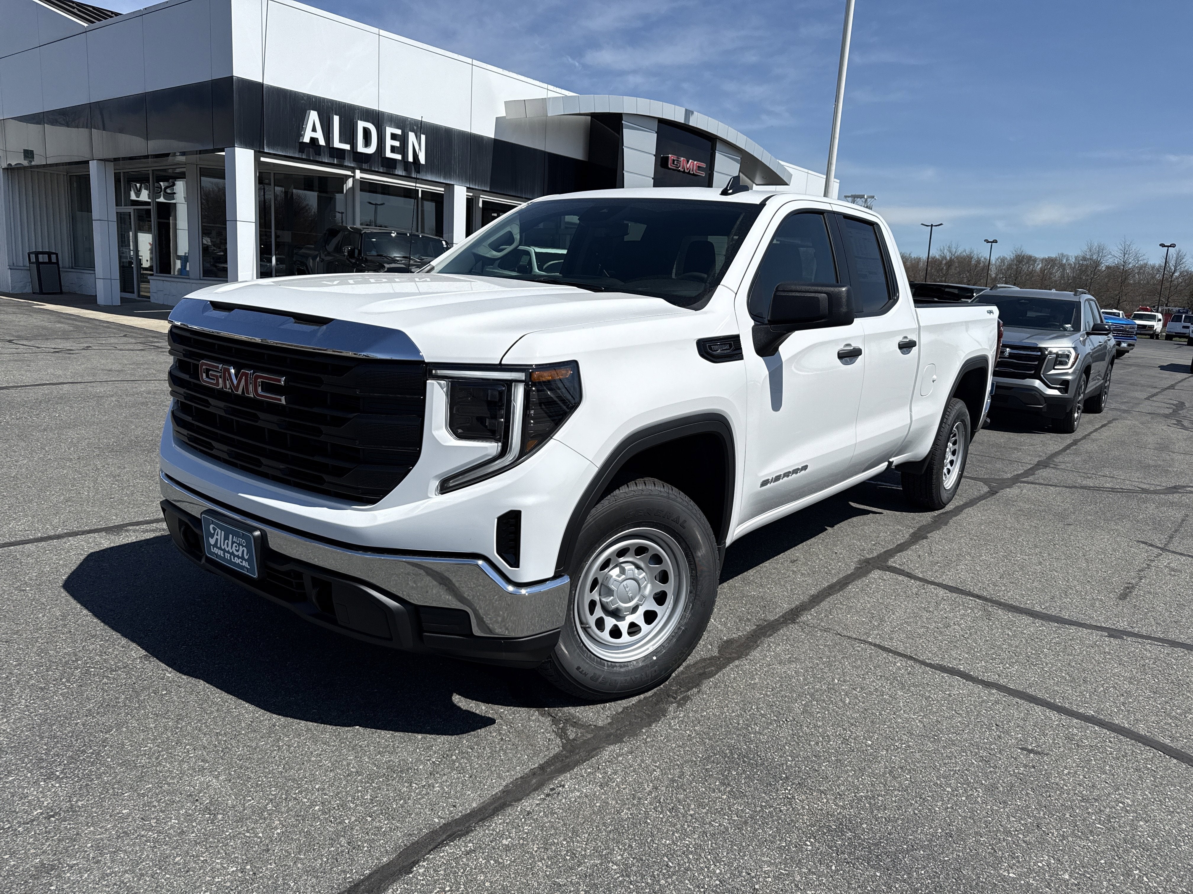 2026 GMC Sierra 1500 Pro