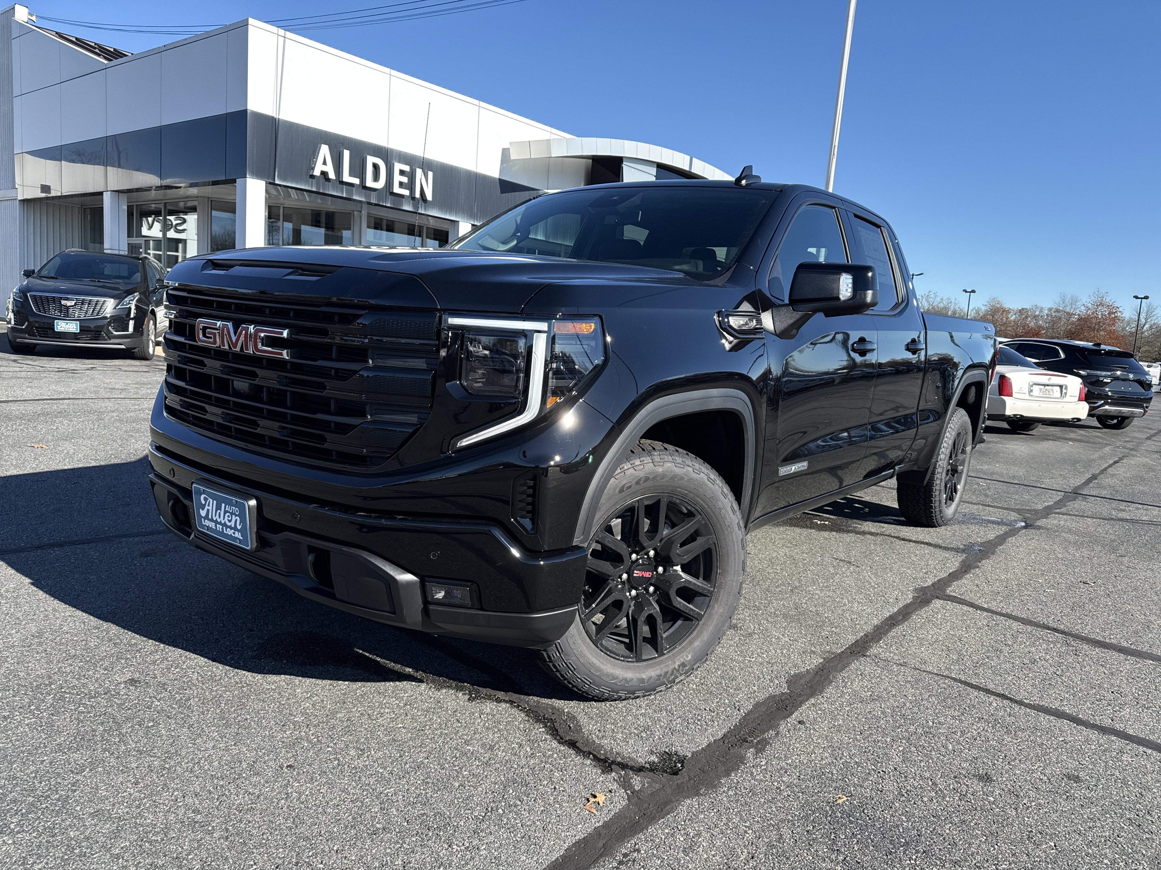 2026 GMC Sierra 1500 Elevation