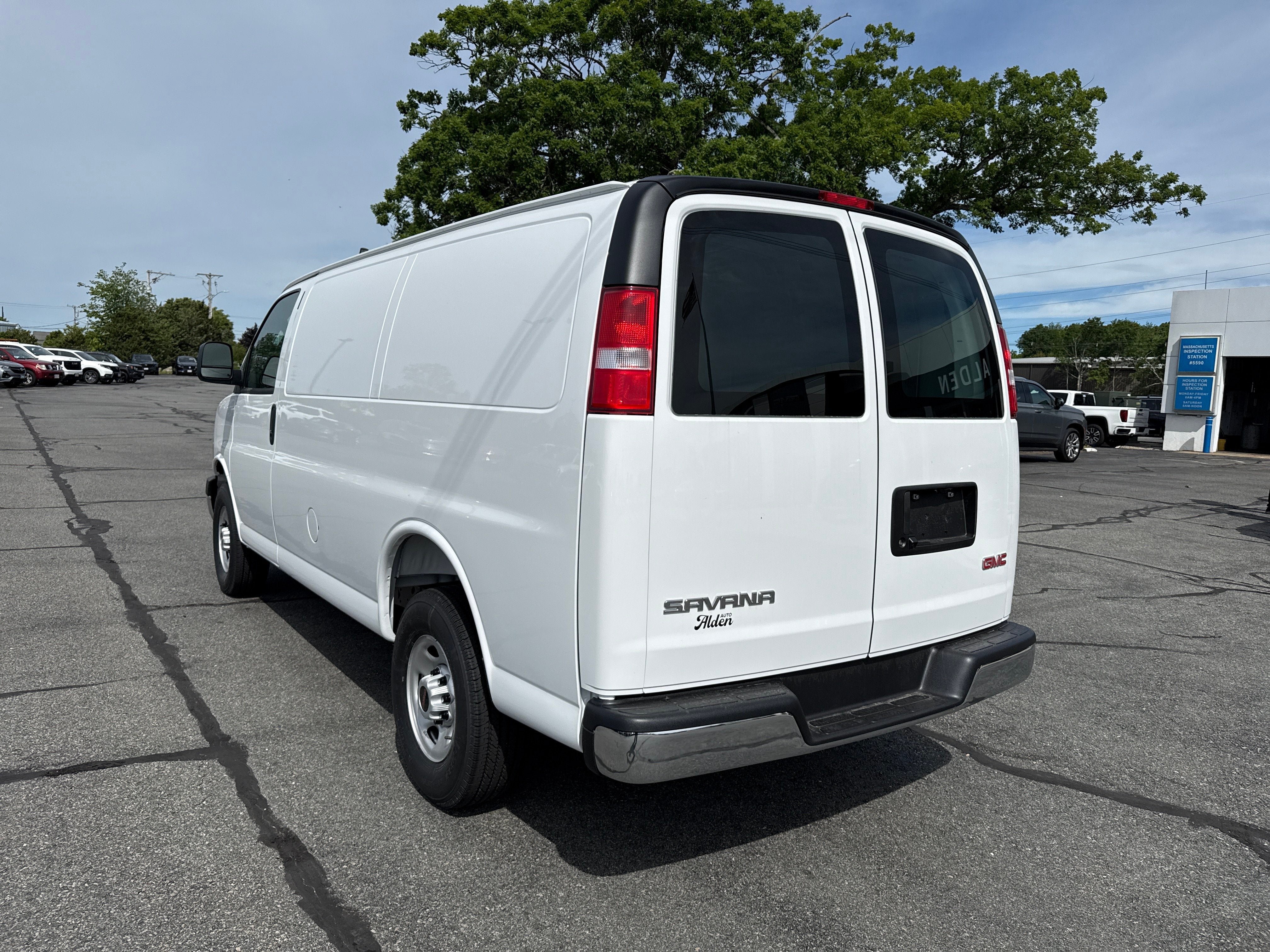 2026 GMC Savana Cargo Work Van