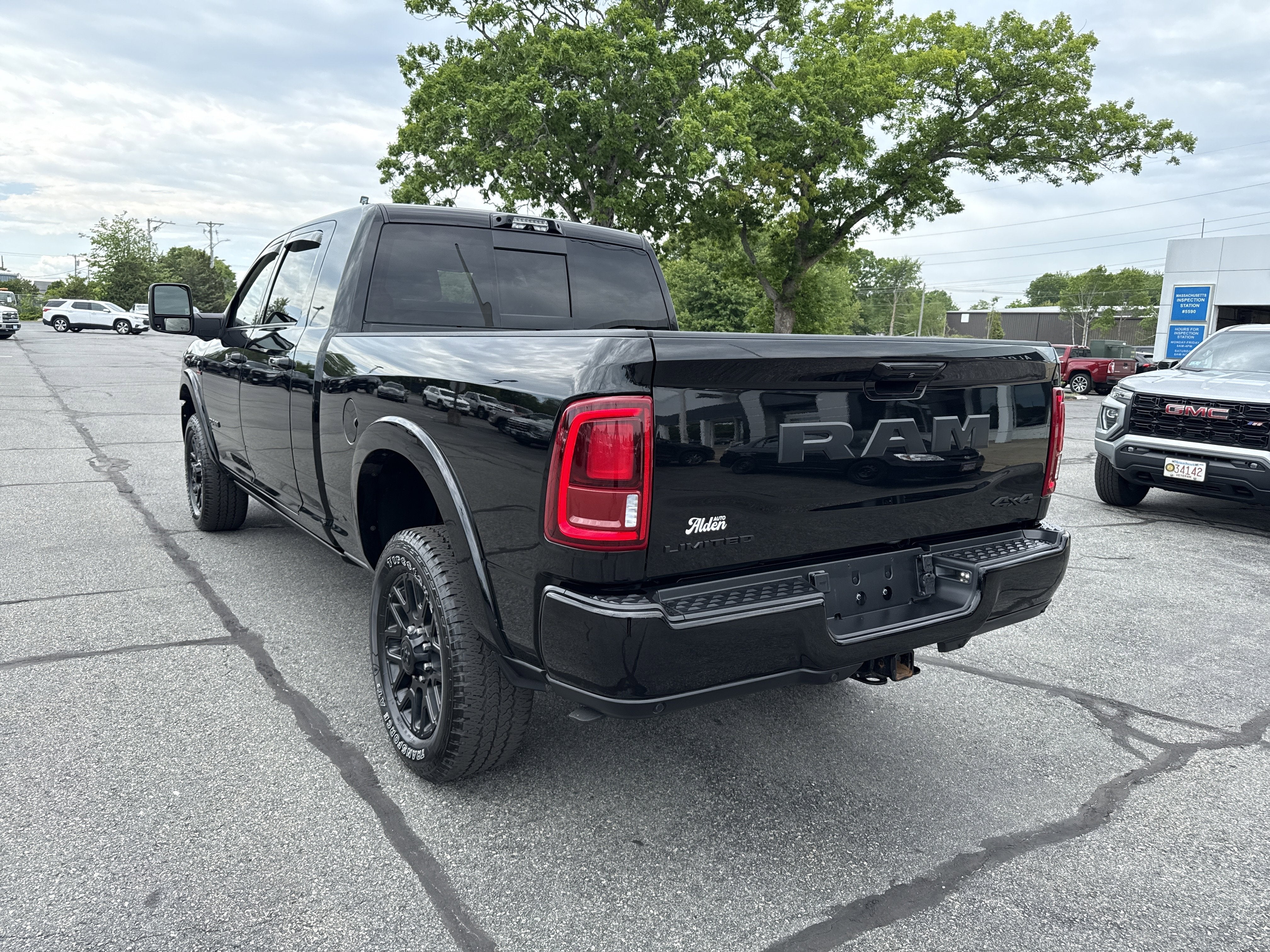 2025 RAM 2500 Limited