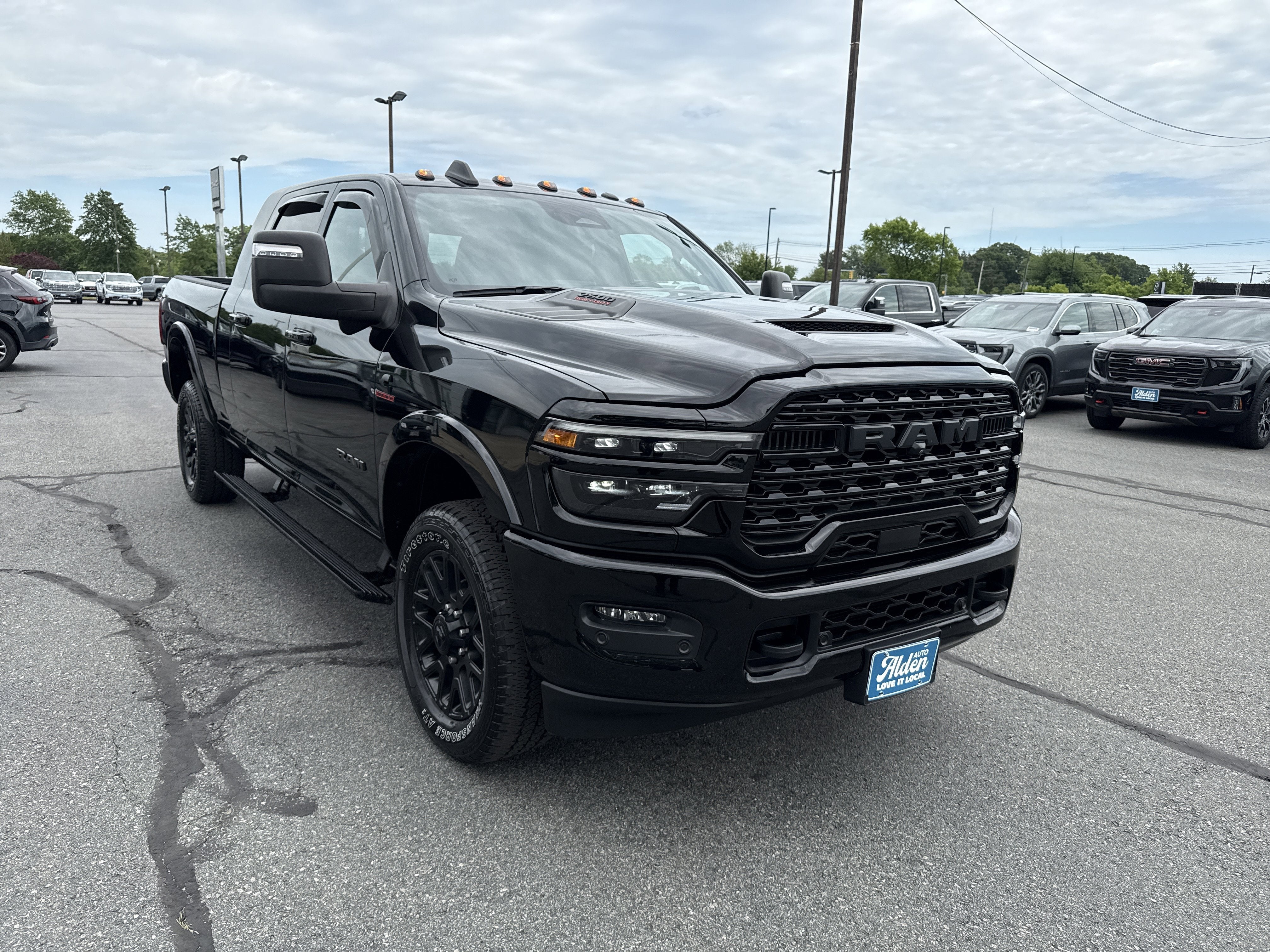 2025 RAM 2500 Limited