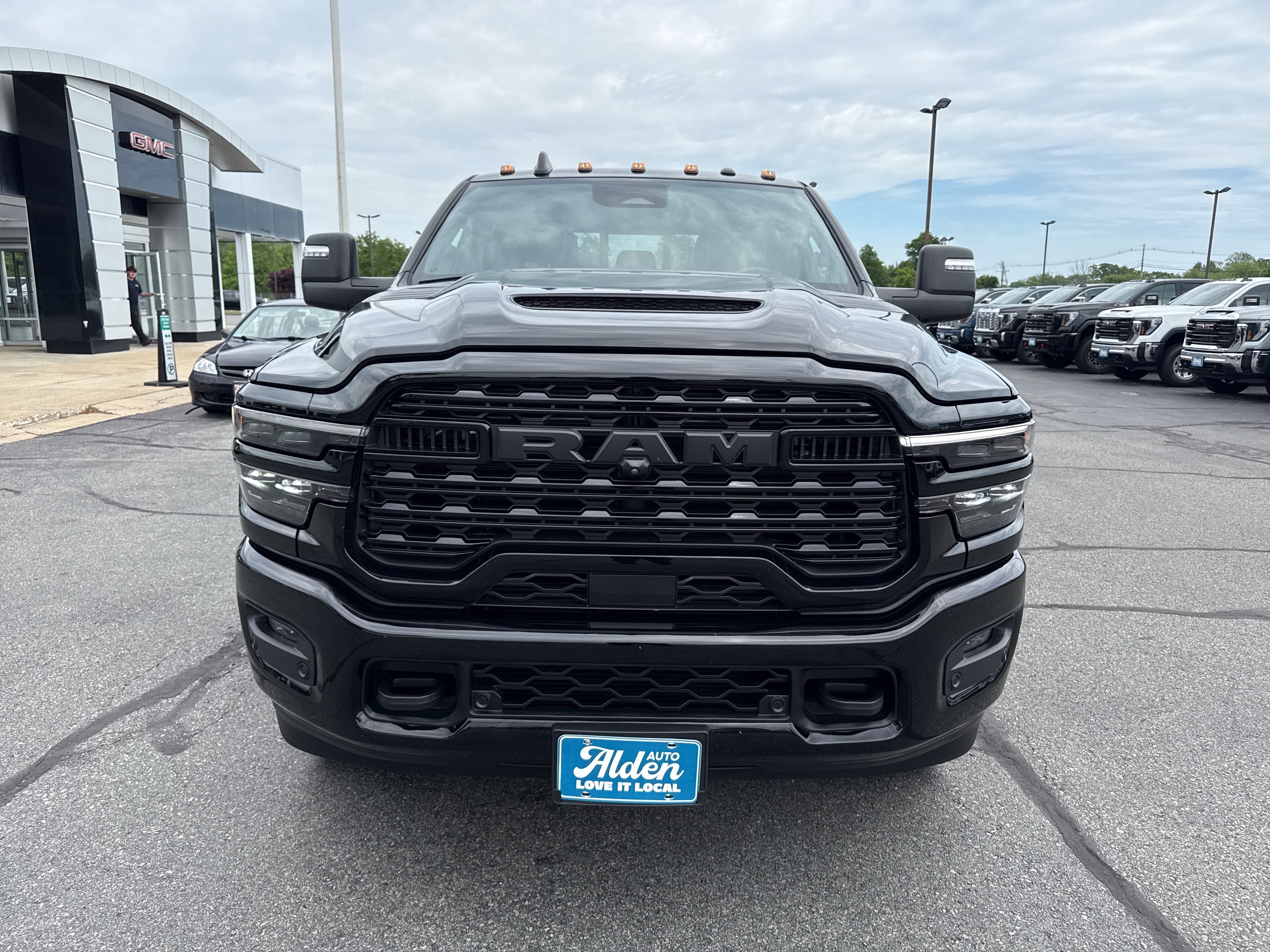 2025 RAM 2500 Limited