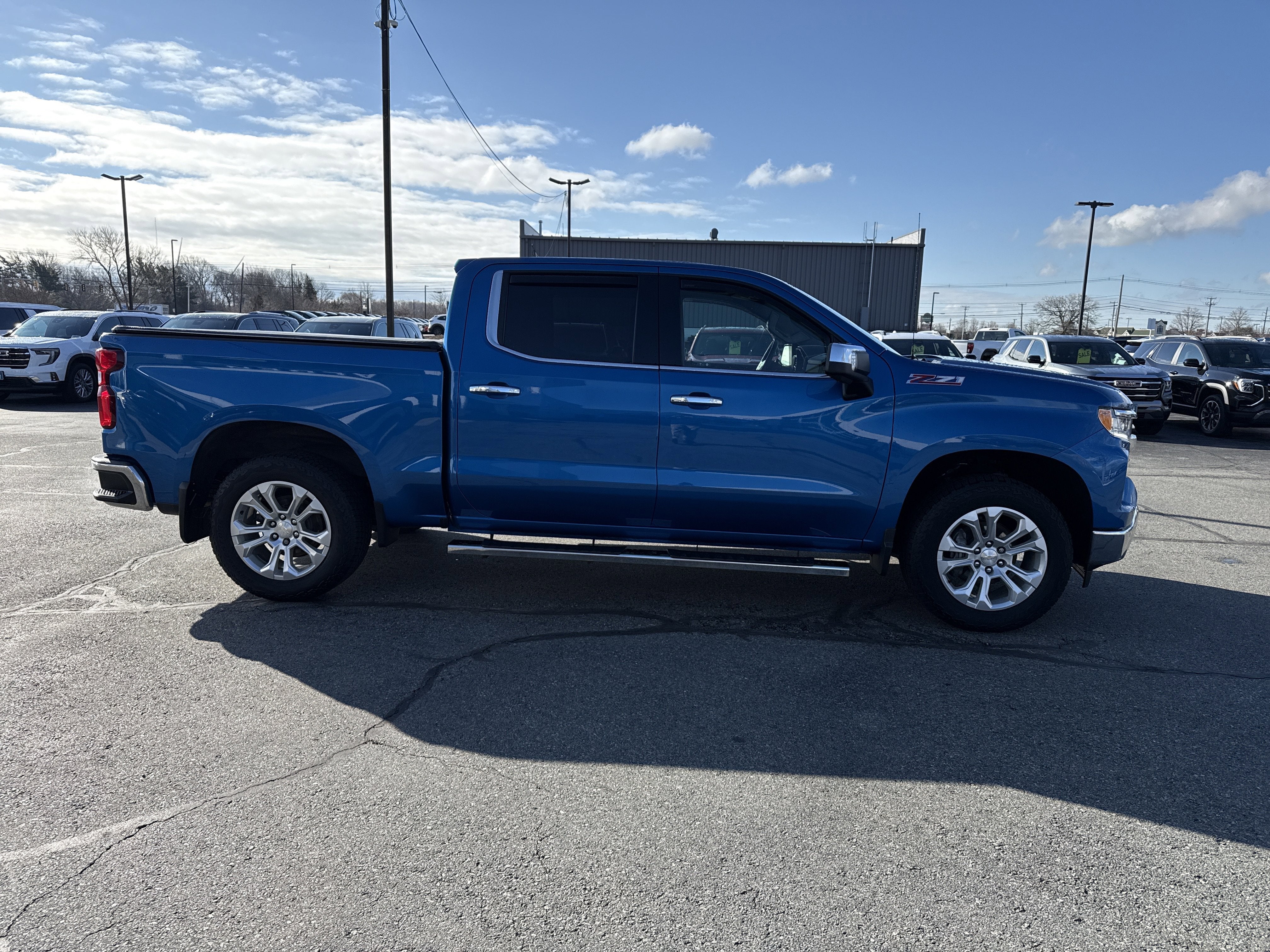 2023 Chevrolet Silverado 1500 LTZ