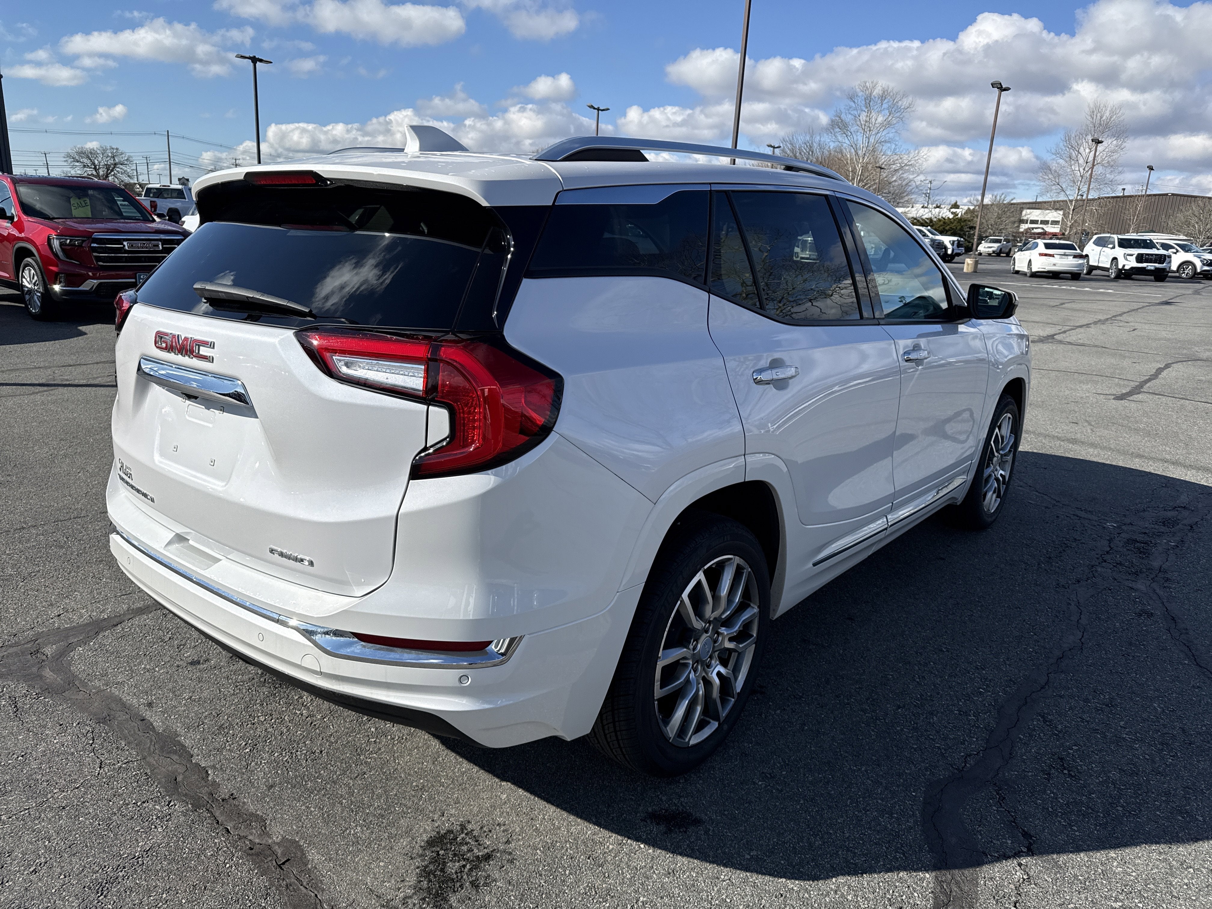 2023 GMC Terrain Denali