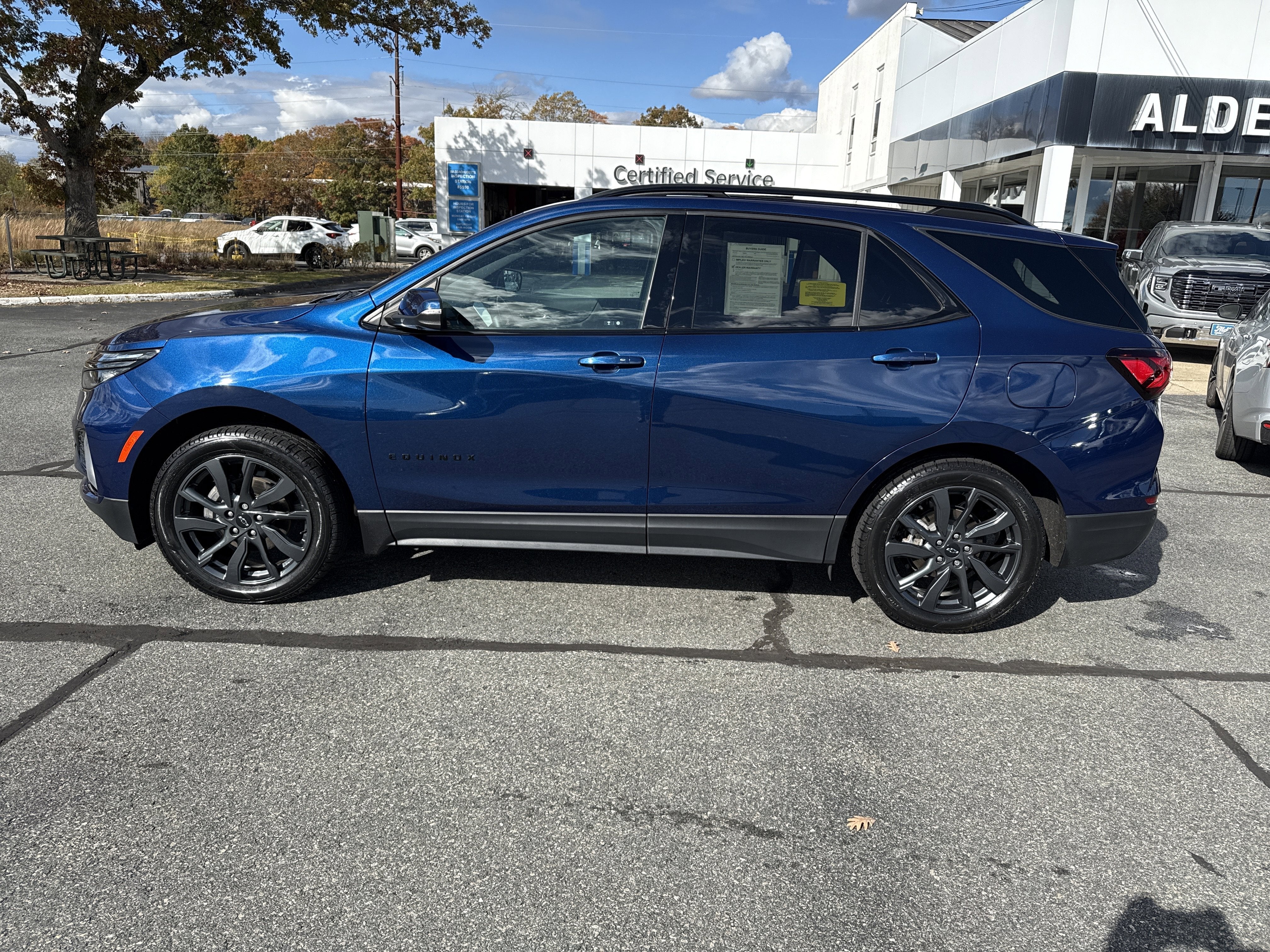 2023 Chevrolet Equinox RS
