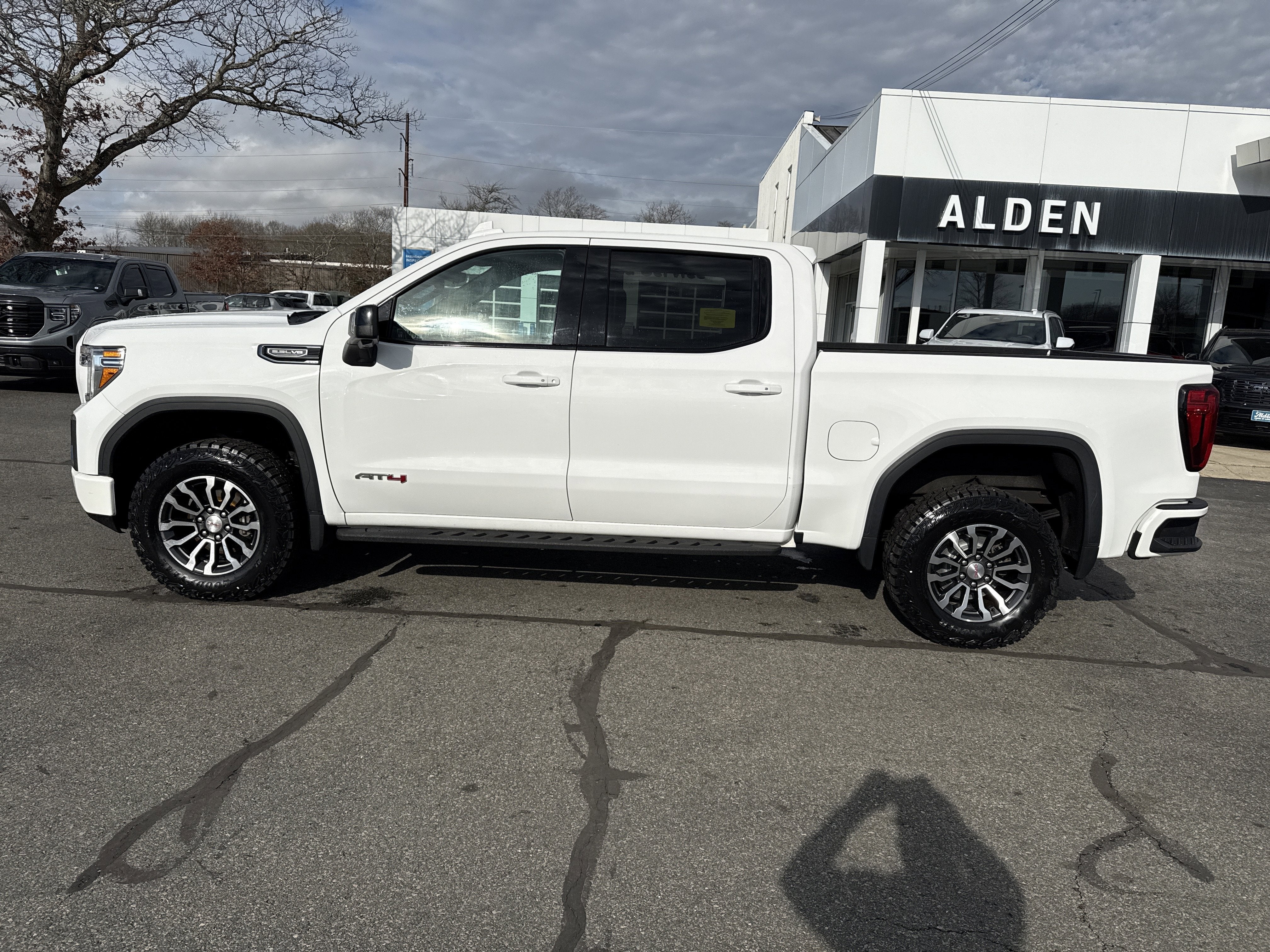 2021 GMC Sierra 1500 AT4
