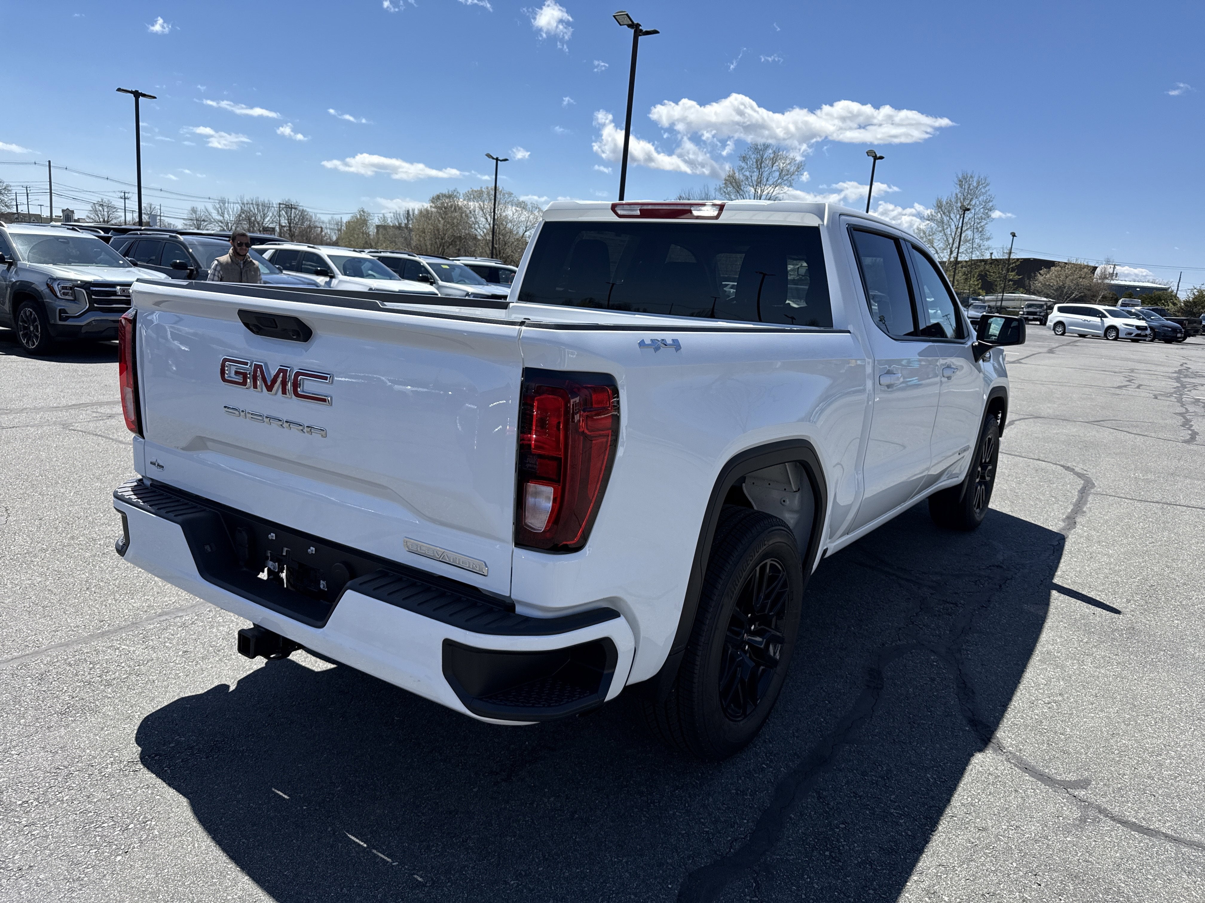 2026 GMC Sierra 1500 Elevation