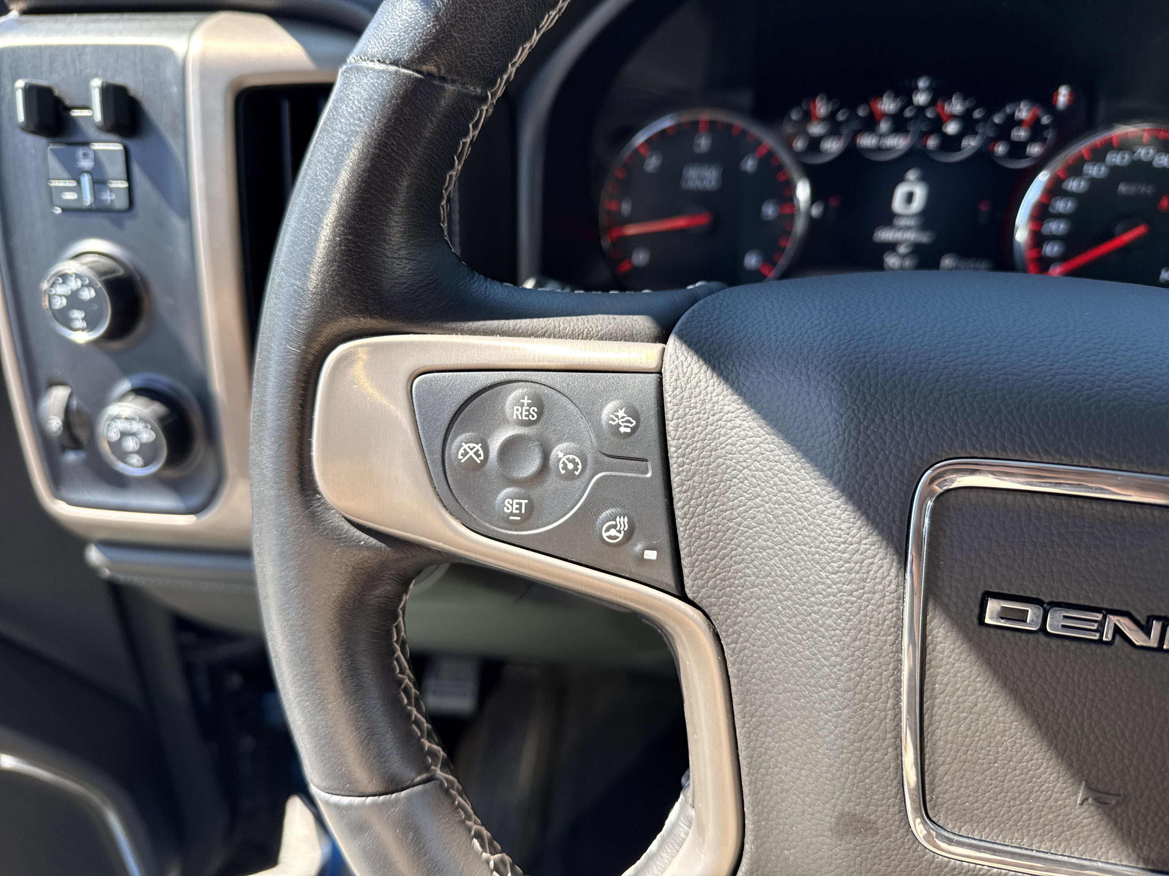 2016 GMC Sierra 1500 Denali