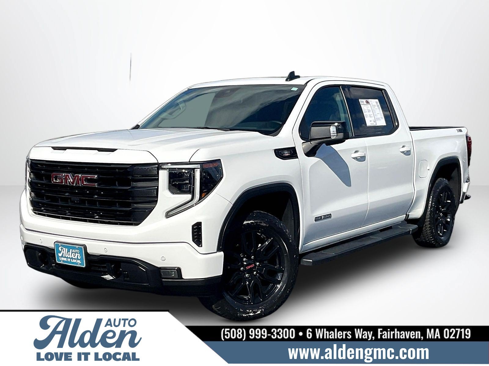 2025 GMC Sierra 1500 Elevation