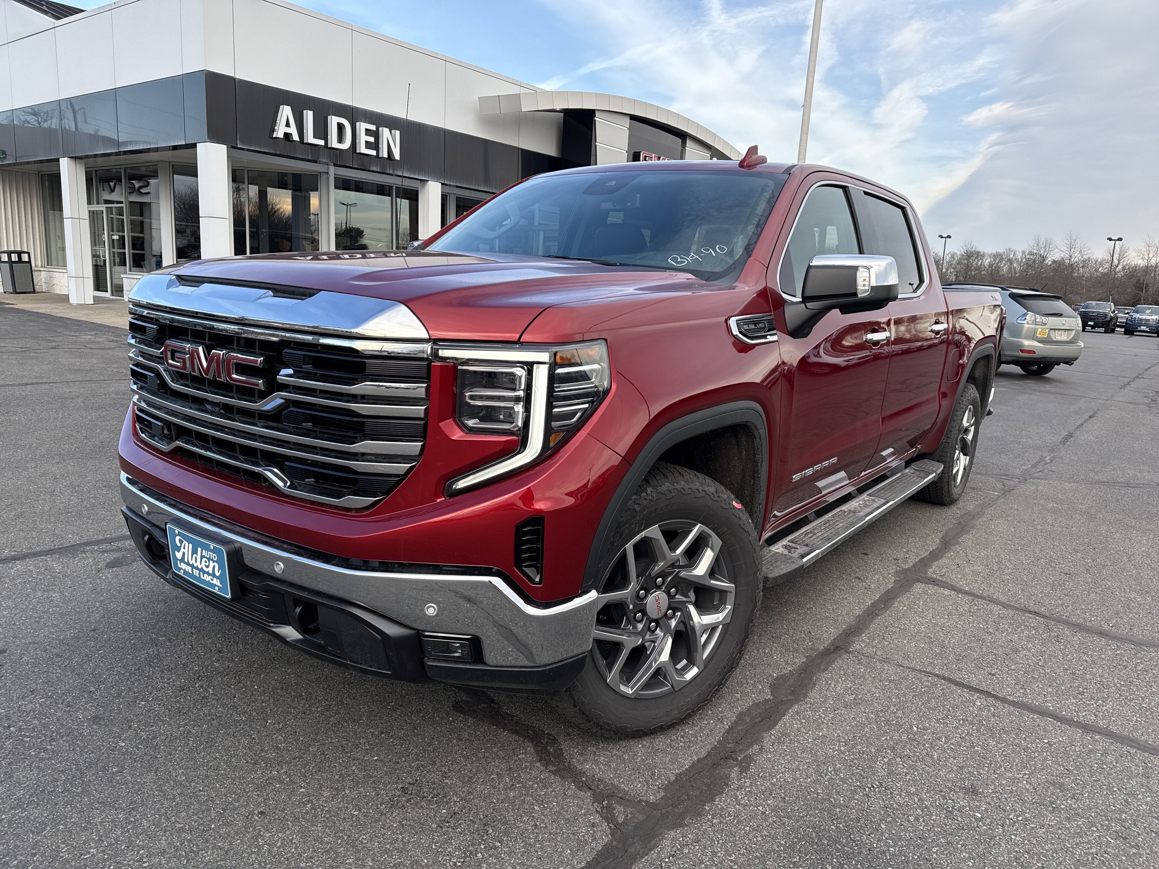 2026 GMC Sierra 1500 SLT