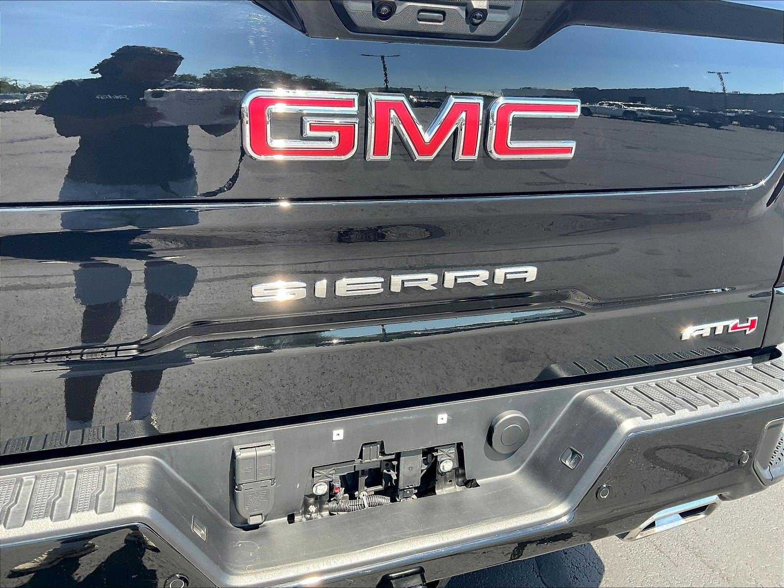 2025 GMC Sierra 1500 AT4