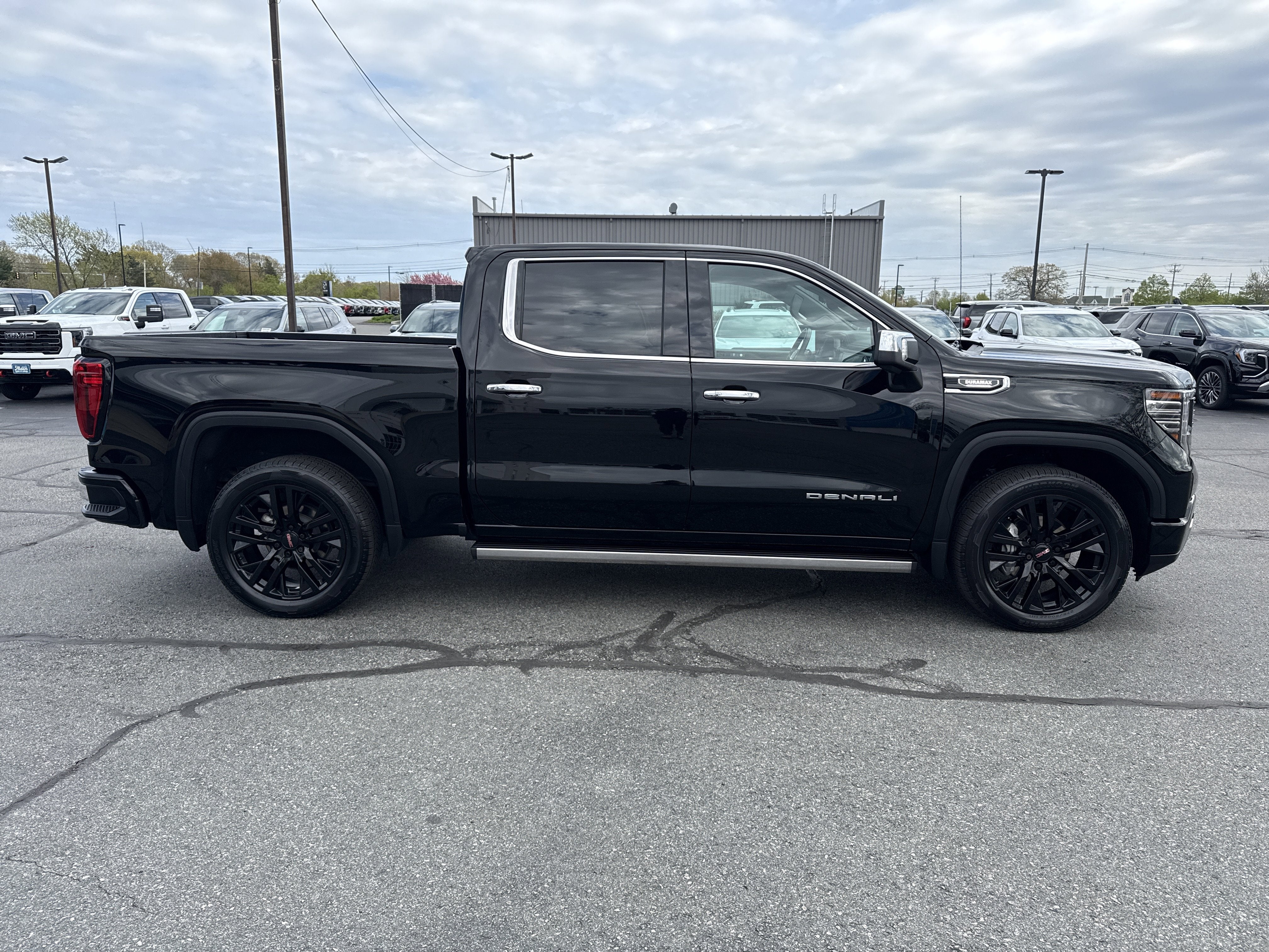 2023 GMC Sierra 1500 Denali