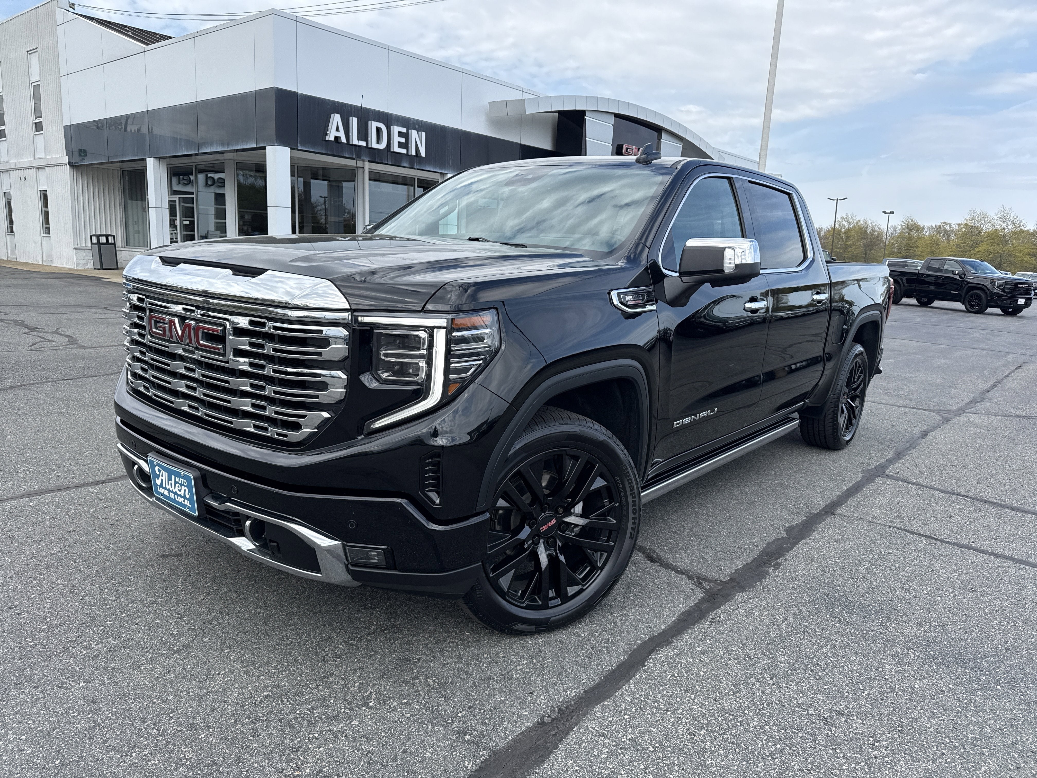2023 GMC Sierra 1500 Denali