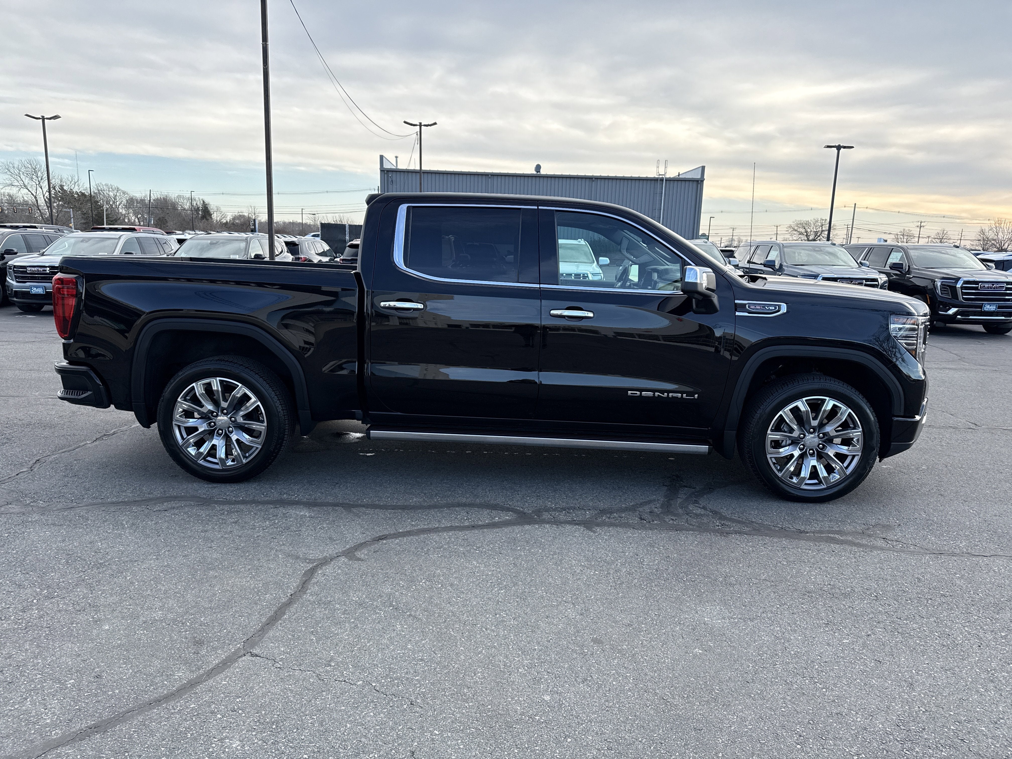 2025 GMC Sierra 1500 Denali
