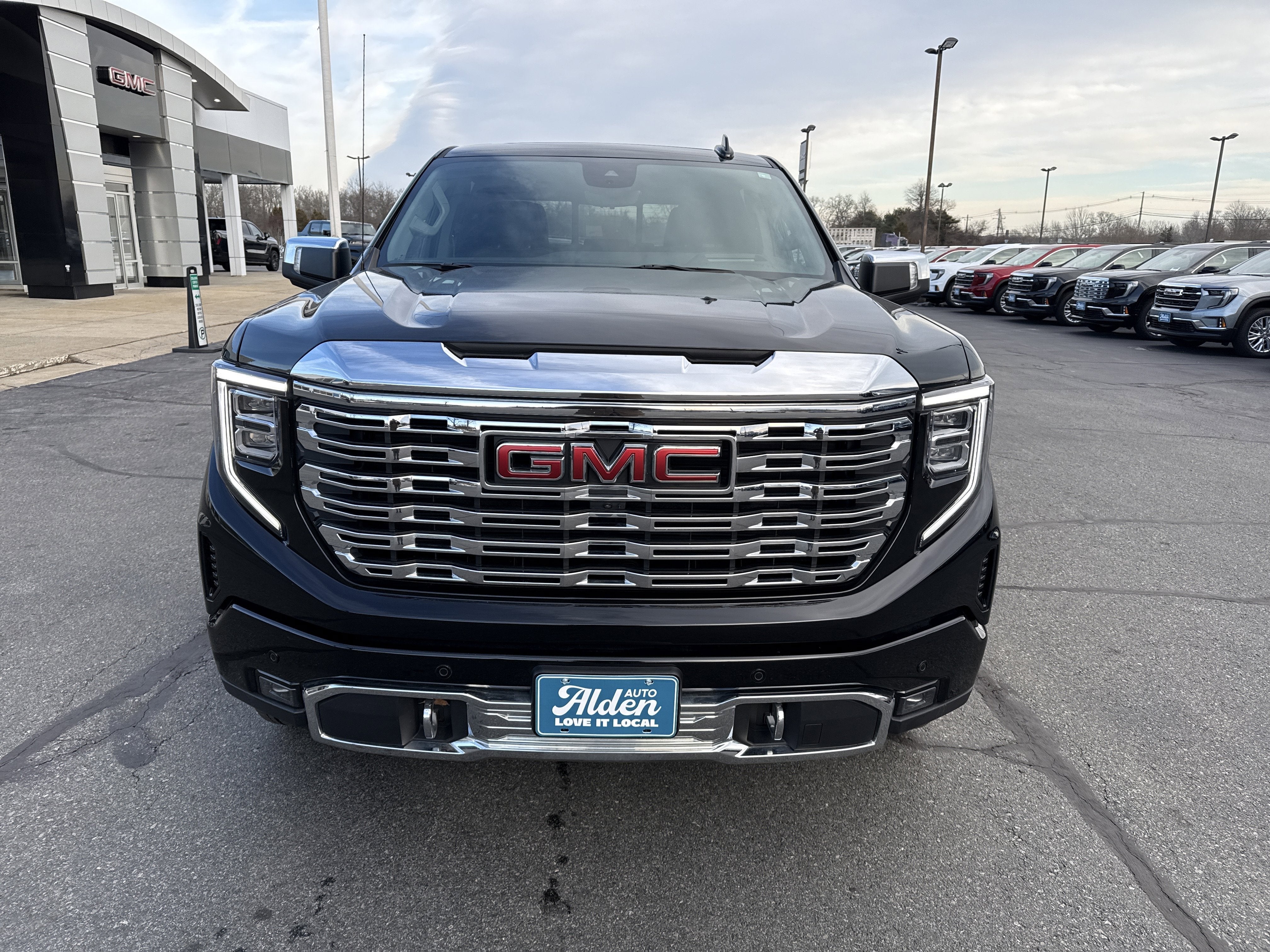2025 GMC Sierra 1500 Denali