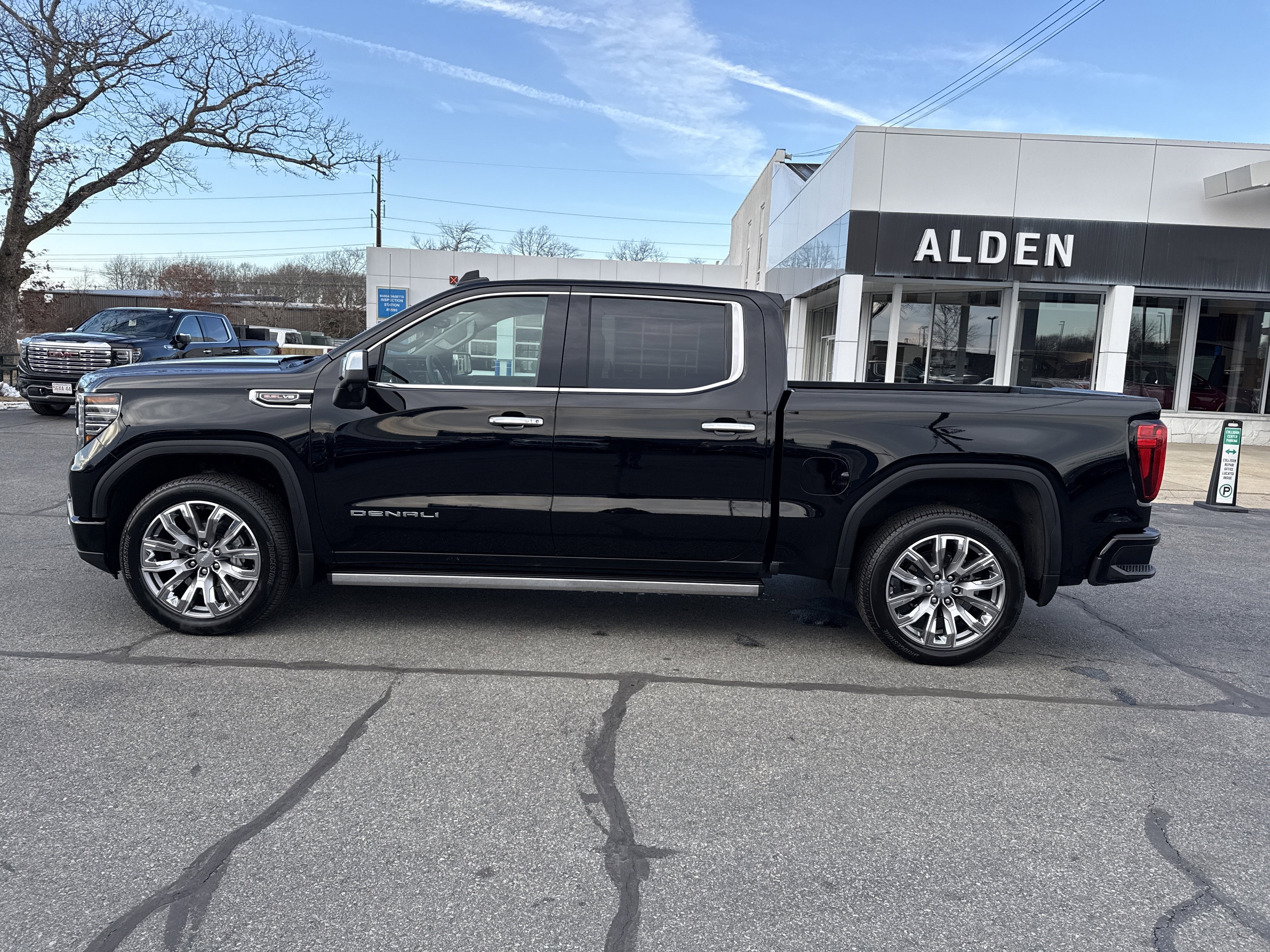 2025 GMC Sierra 1500 Denali