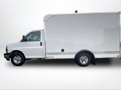 2026 GMC Savana Cutaway 3500 1WT